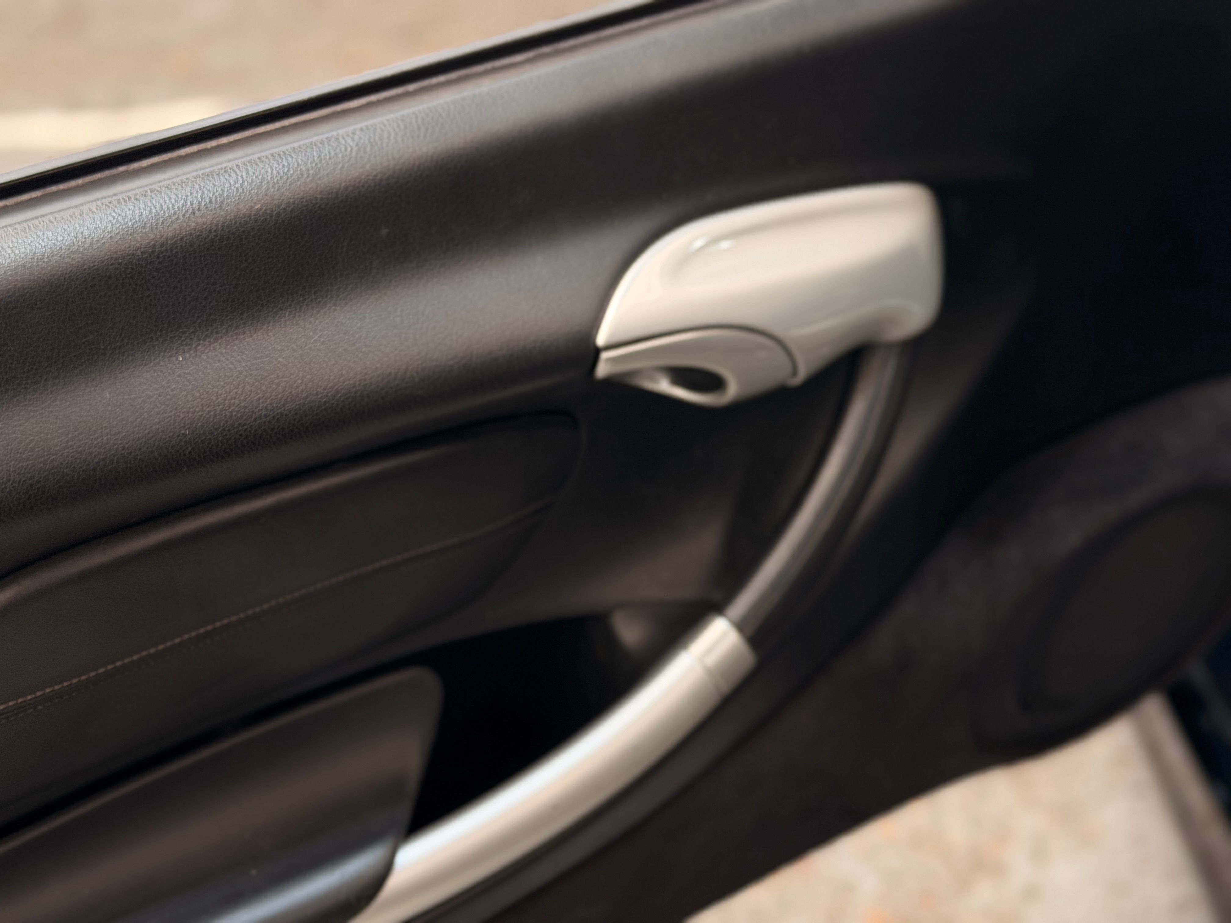 Porsche 986 Boxster S 3.2 250cv BVM Echap sport  113000 km 1999 — detail (30)