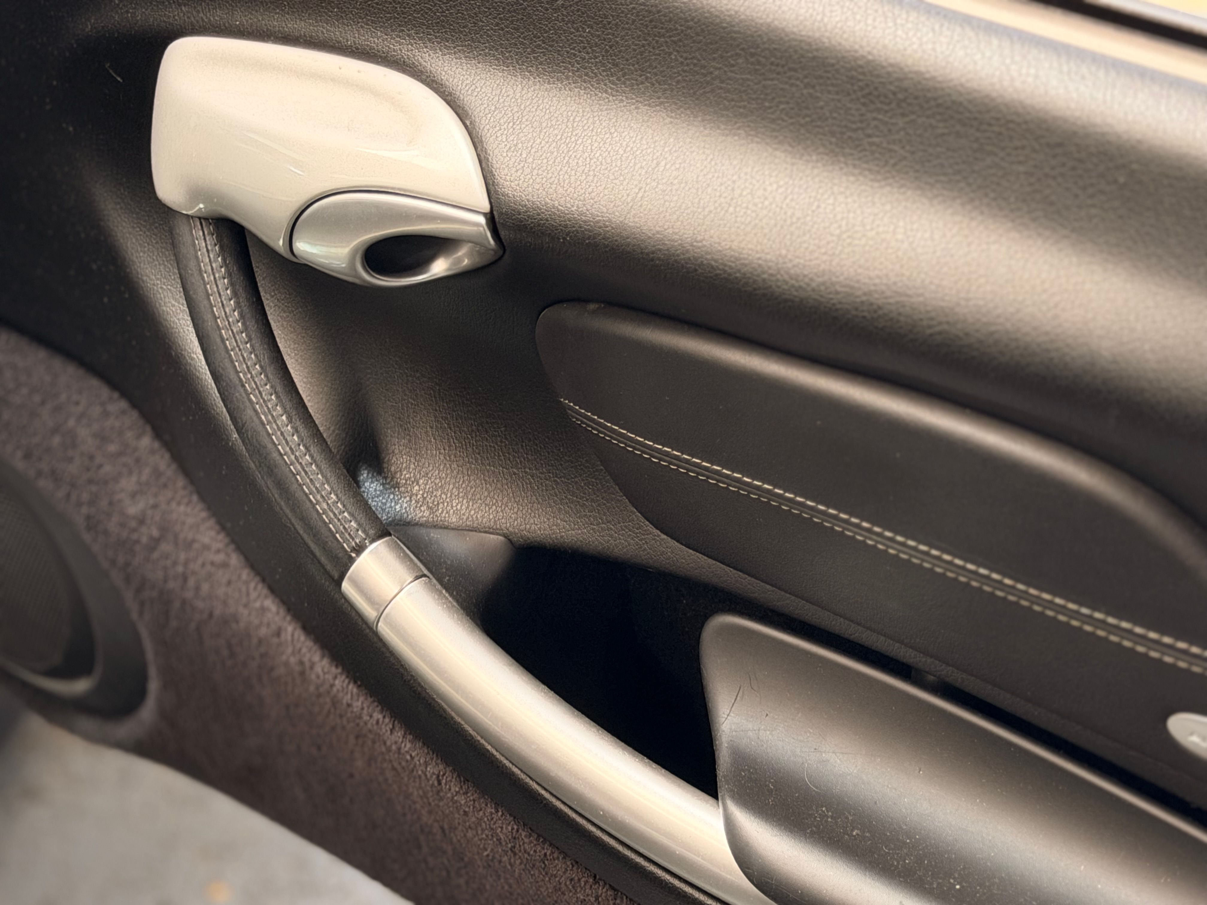 Porsche 986 Boxster S 3.2 250cv BVM Echap sport  113000 km 1999 — detail (34)