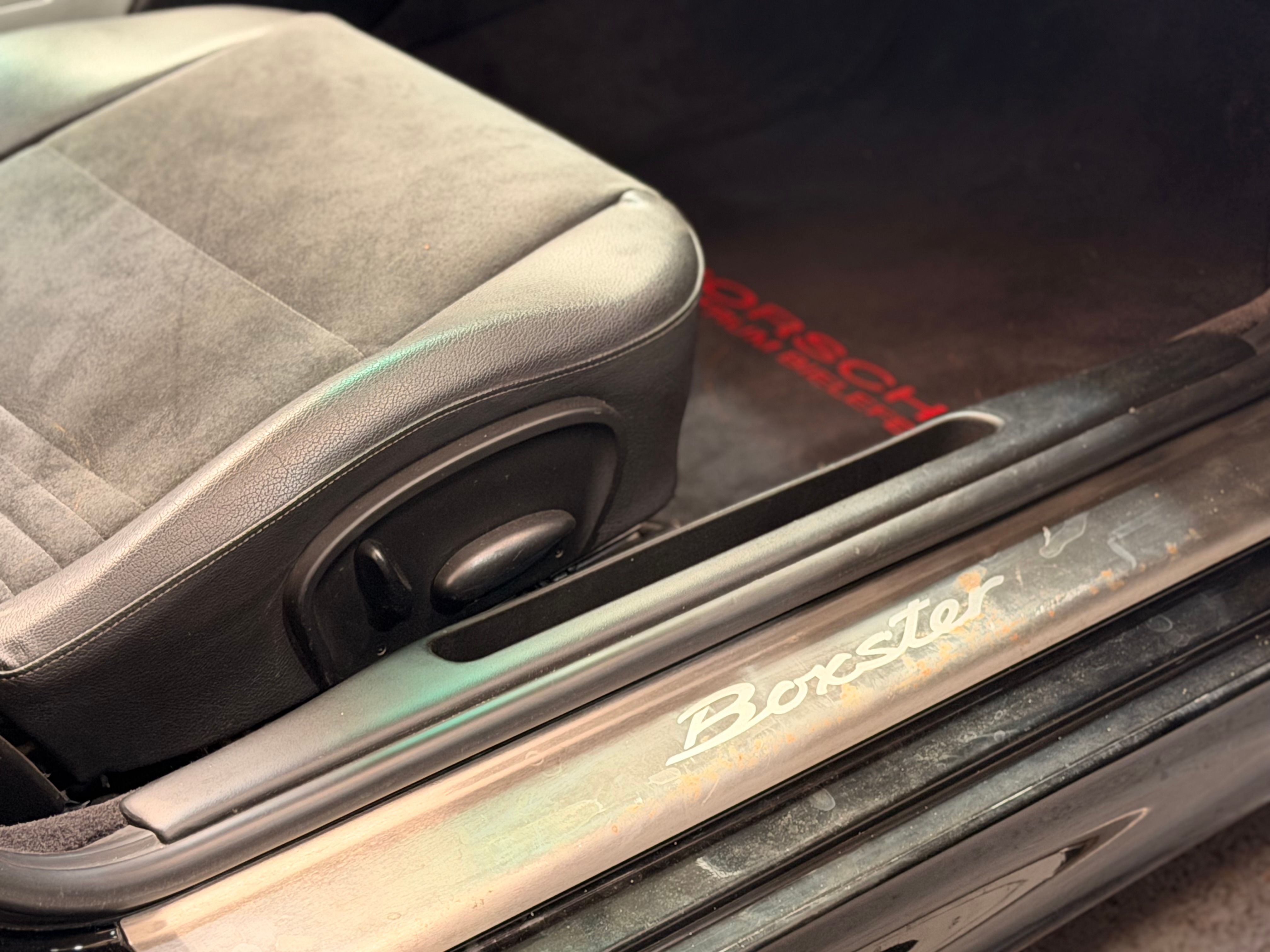 Porsche 986 Boxster S 3.2 250cv BVM Echap sport  113000 km 1999 — detail (35)
