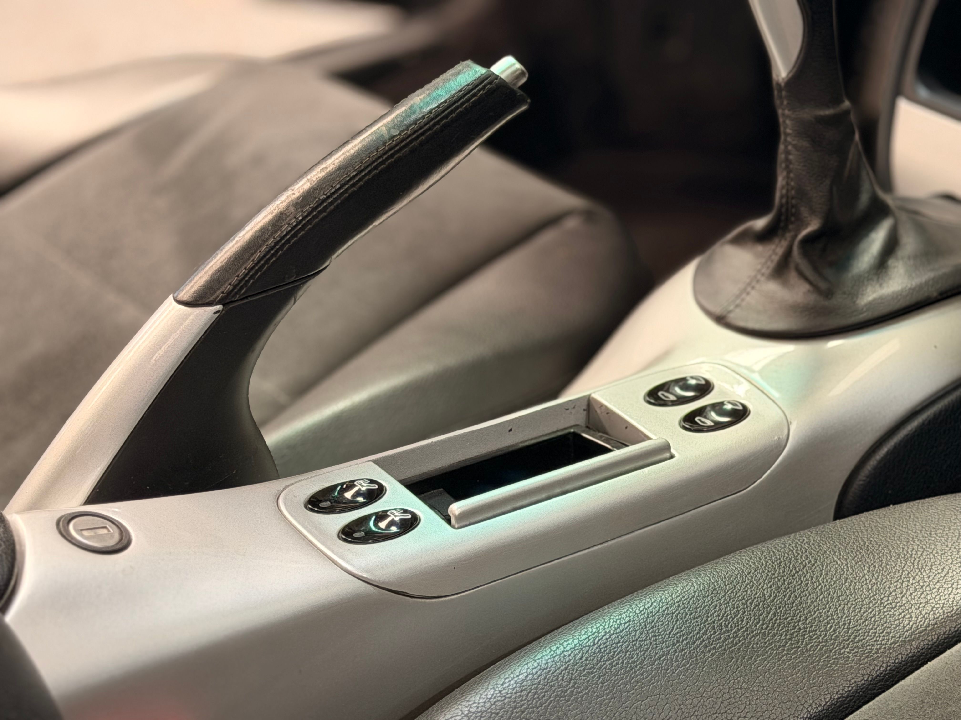 Porsche 986 Boxster S 3.2 250cv BVM Echap sport  113000 km 1999 — detail (36)