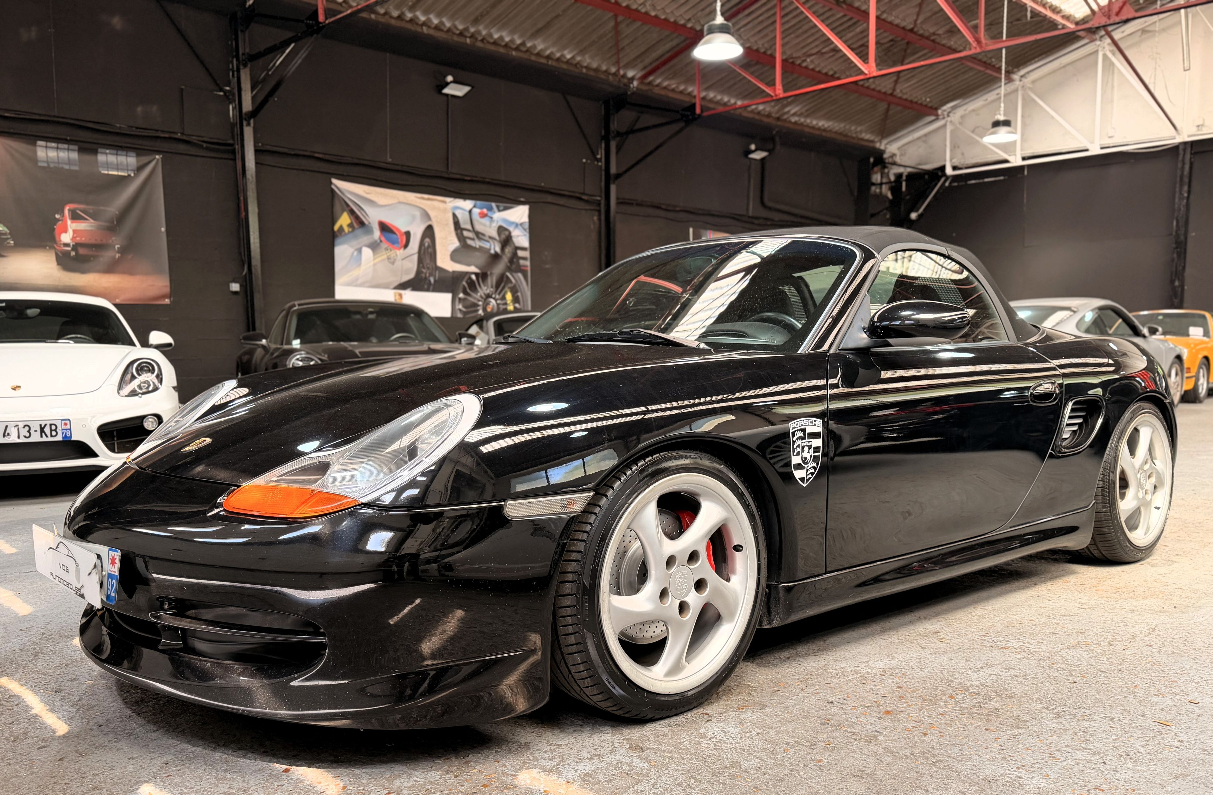 Porsche 986 Boxster S 3.2 250cv BVM Echap sport  113000 km 1999 — vue avant trois-quarts (5)