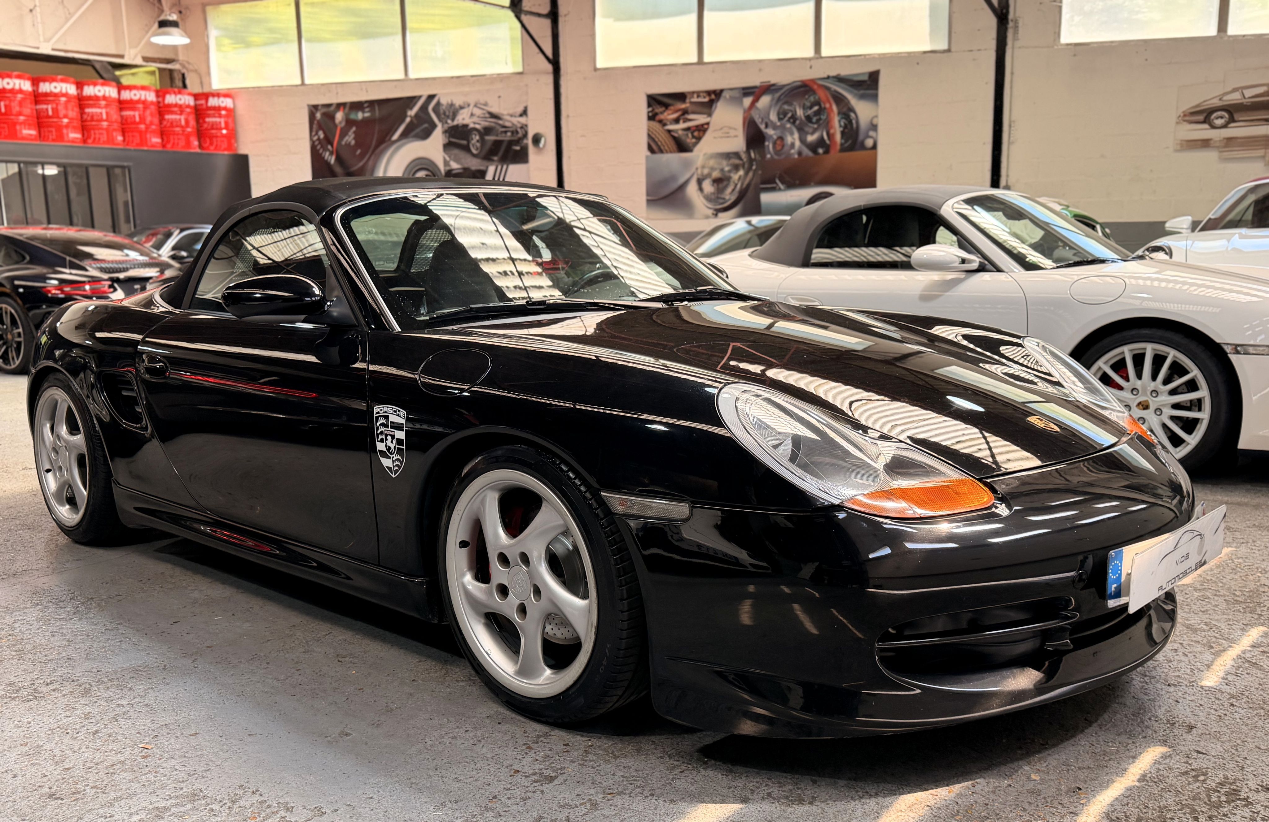 Porsche 986 Boxster S 3.2 250cv BVM Echap sport  113000 km 1999 — vue avant trois-quarts (3)