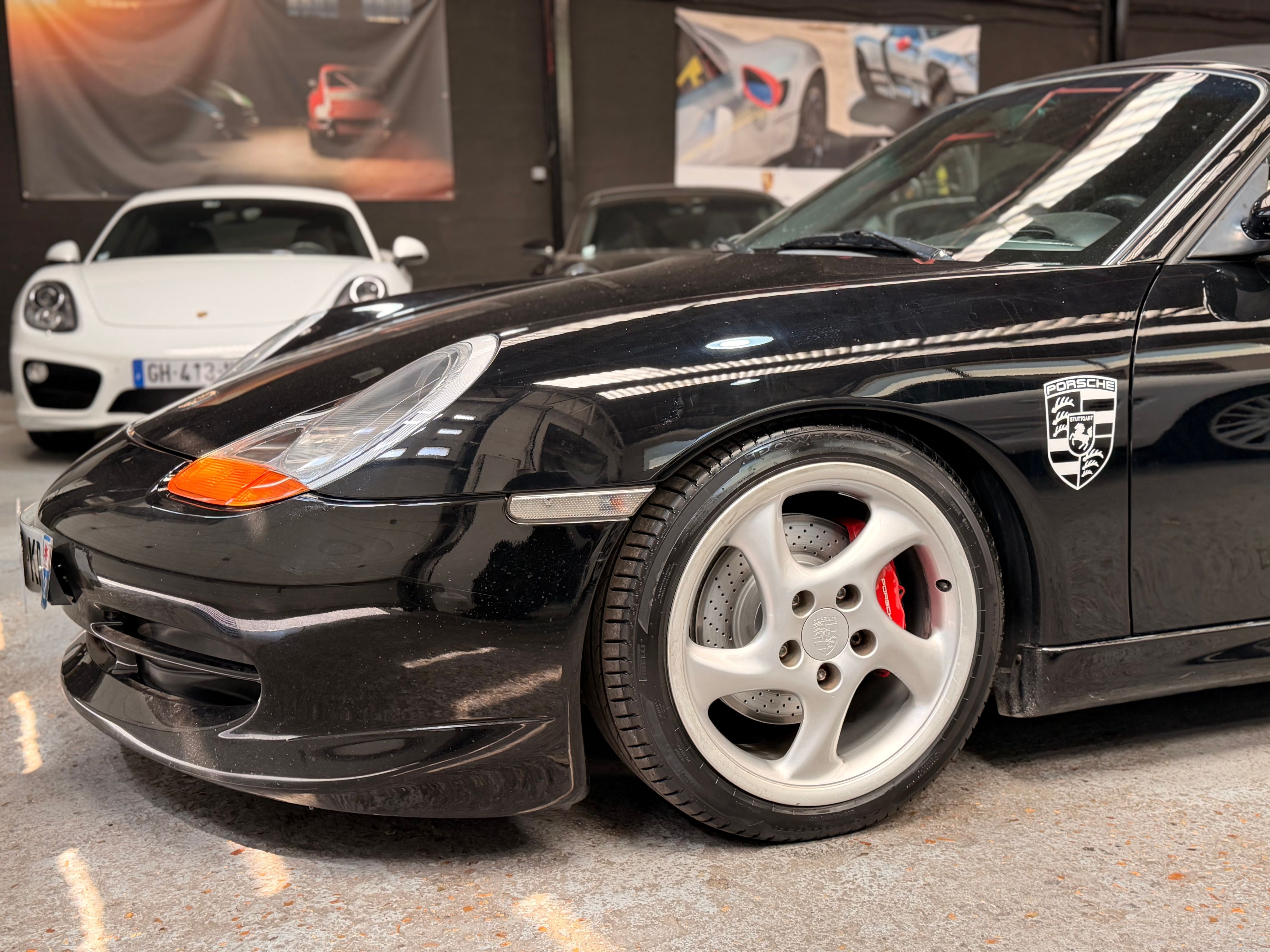 Porsche 986 Boxster S 3.2 250cv BVM Echap sport  113000 km 1999 — vue avant trois-quarts (4)
