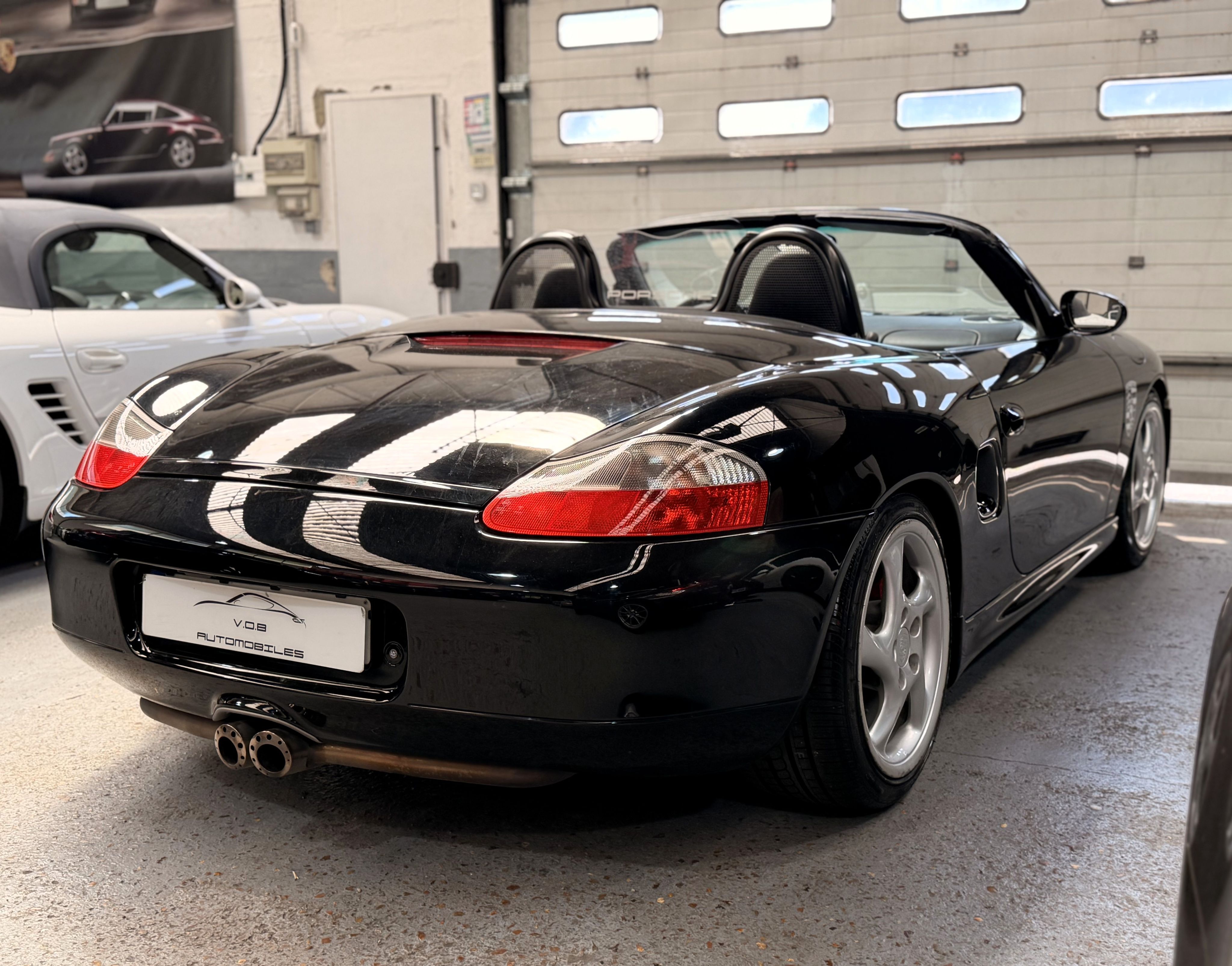 Porsche 986 Boxster S 3.2 250cv BVM Echap sport  113000 km 1999 — vue arriere trois-quarts (10)