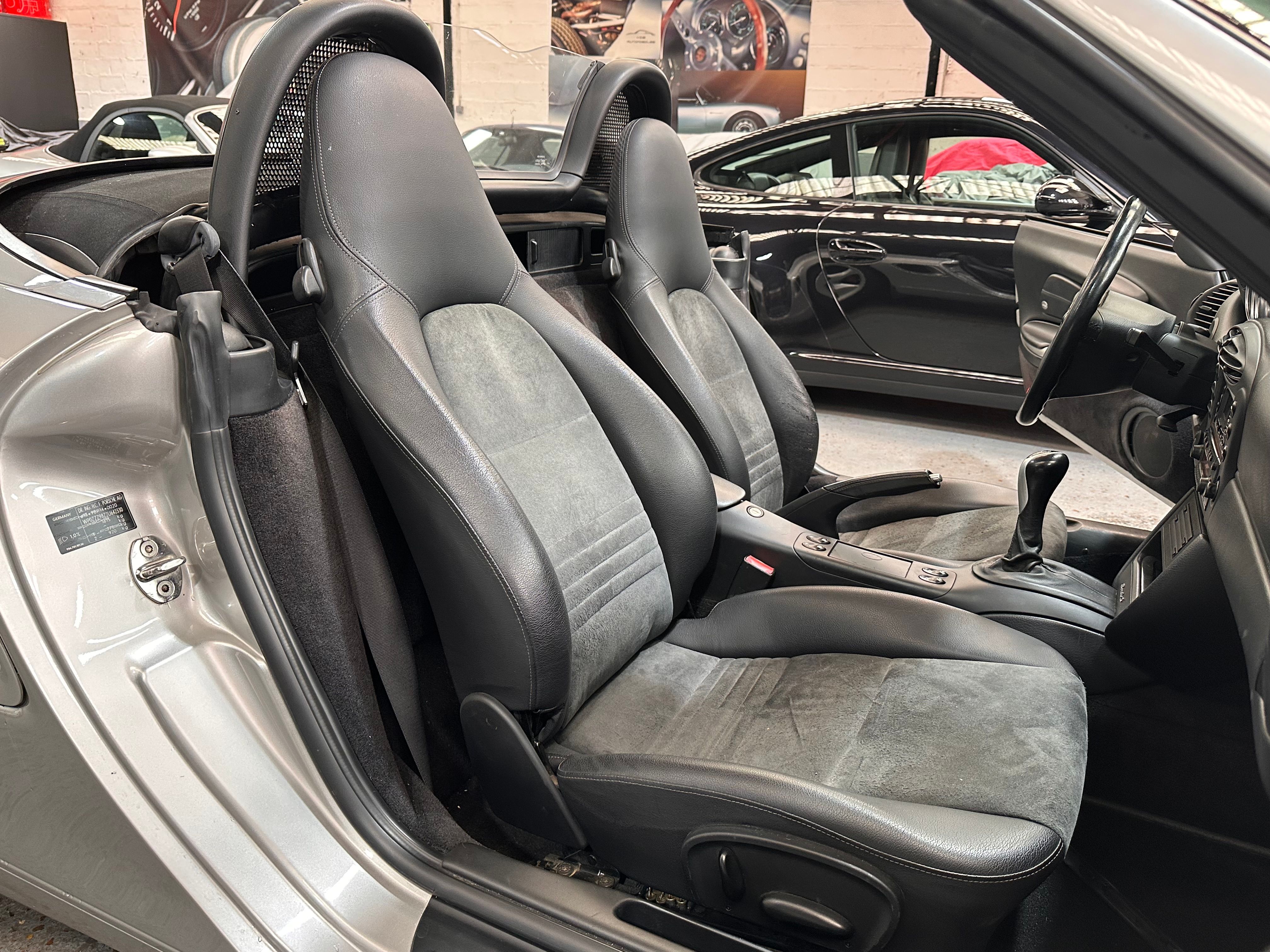 Porsche 986 Boxster S 2002 — sieges (21)