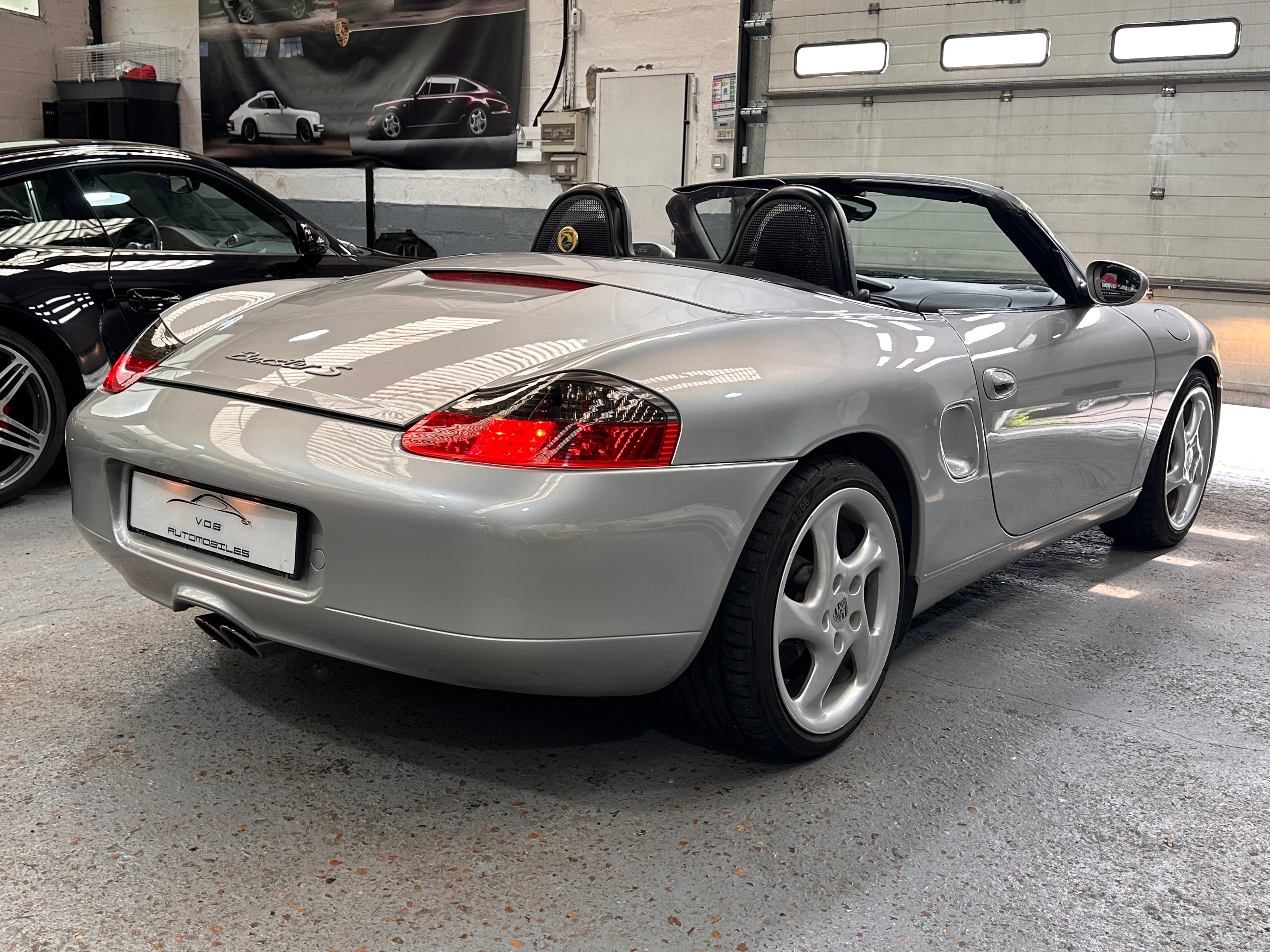 Porsche 986 Boxster S 2002 — vue arriere trois-quarts (11)