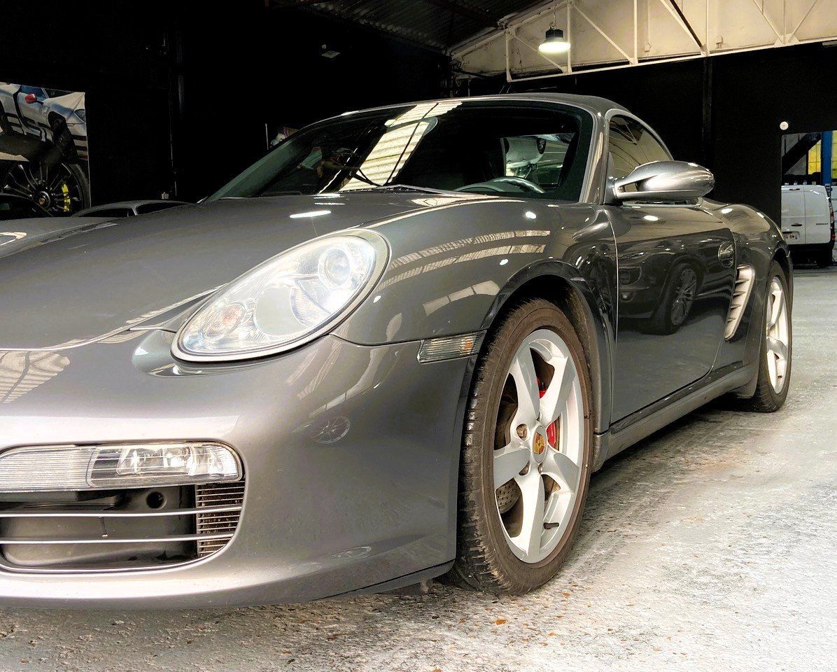 Porsche 987 Boxster S 2007 — vue avant trois-quarts (14)
