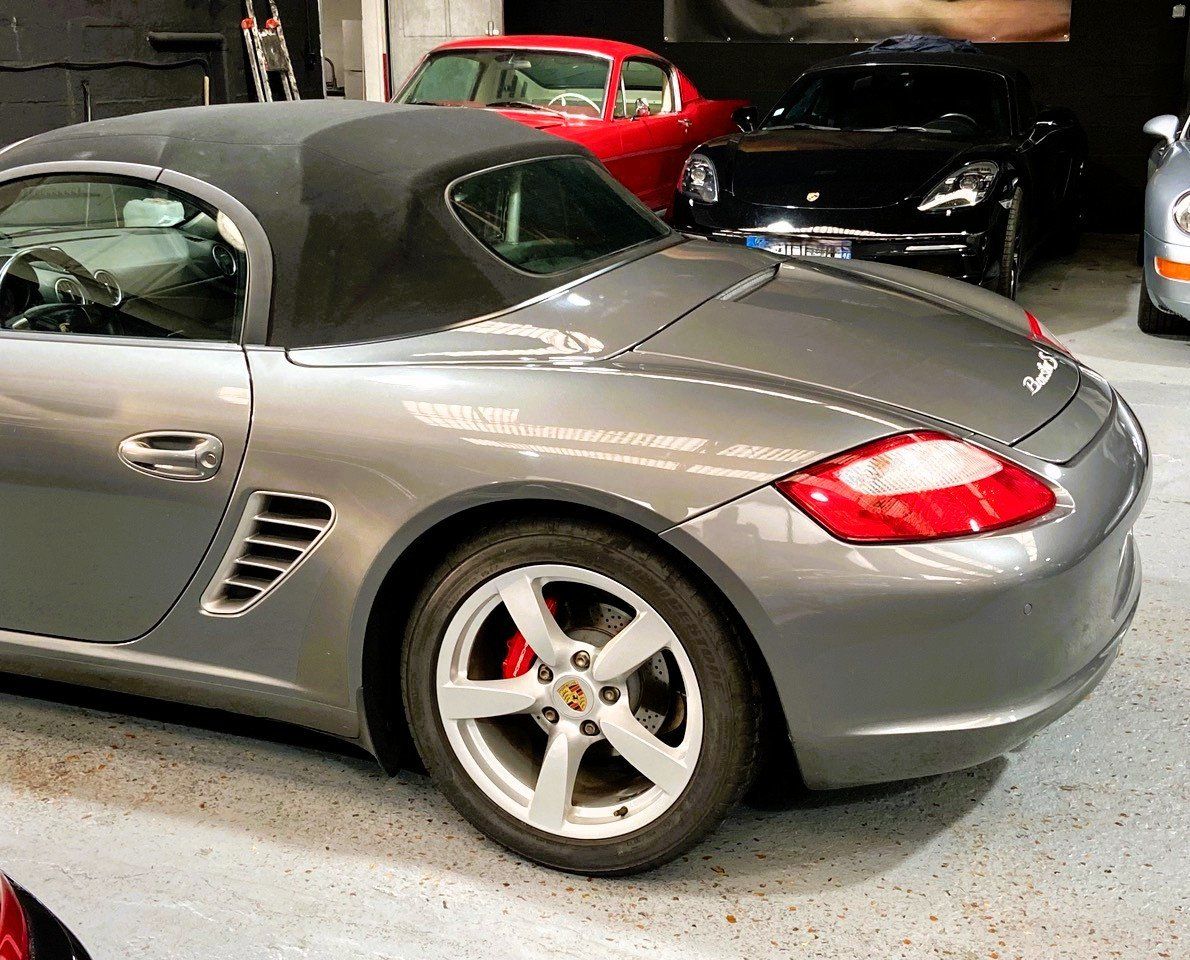 Porsche 987 Boxster S 2007 — vue arriere trois-quarts (16)