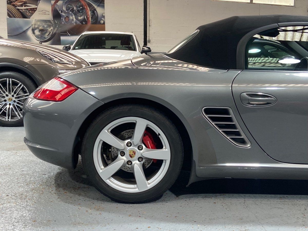 Porsche 987 Boxster S 2007 — jante et pneumatique (22)