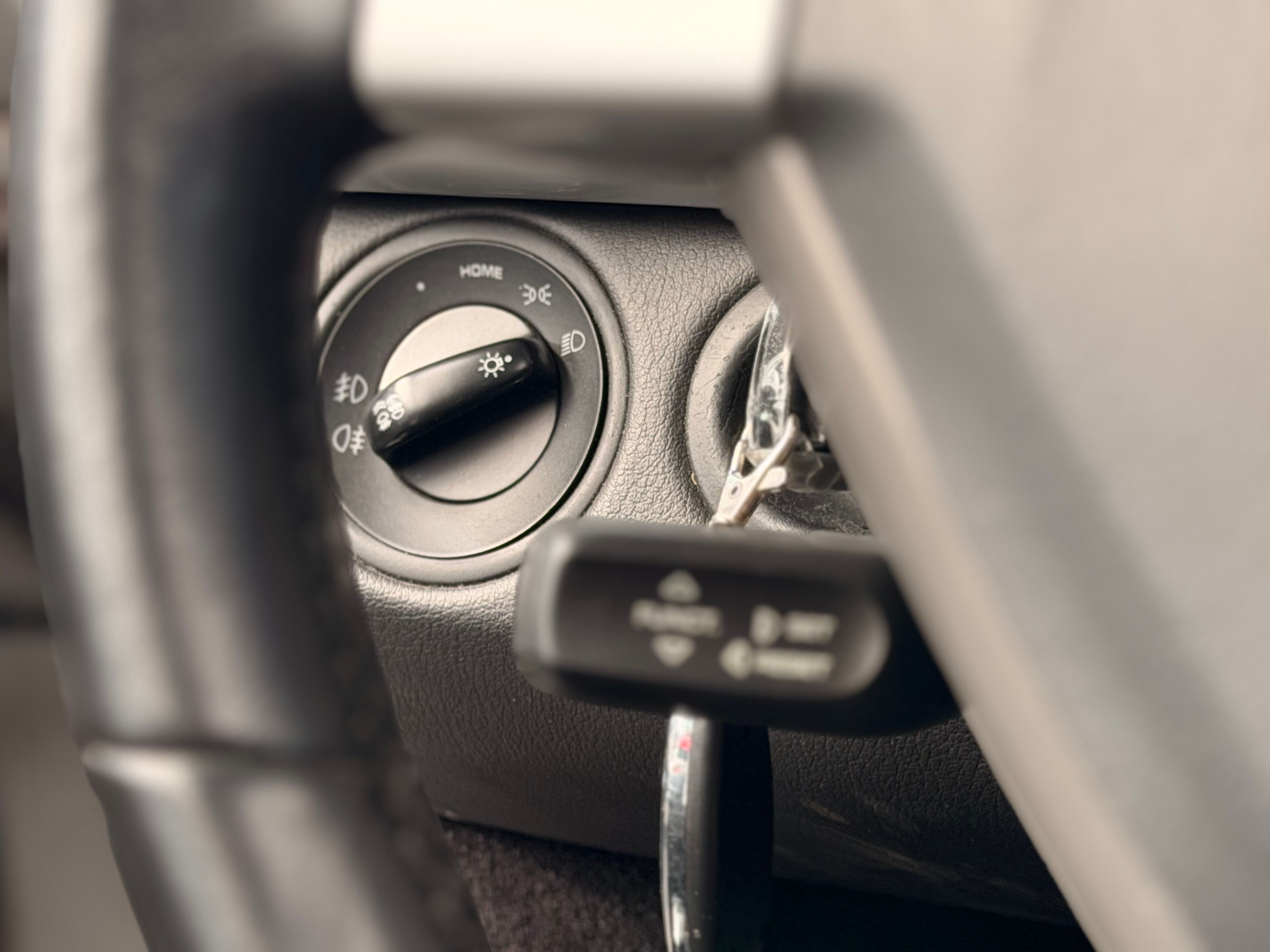 Porsche 987 Boxster S 3.2 280cv BVM 50000km France 2005 — detail (38)