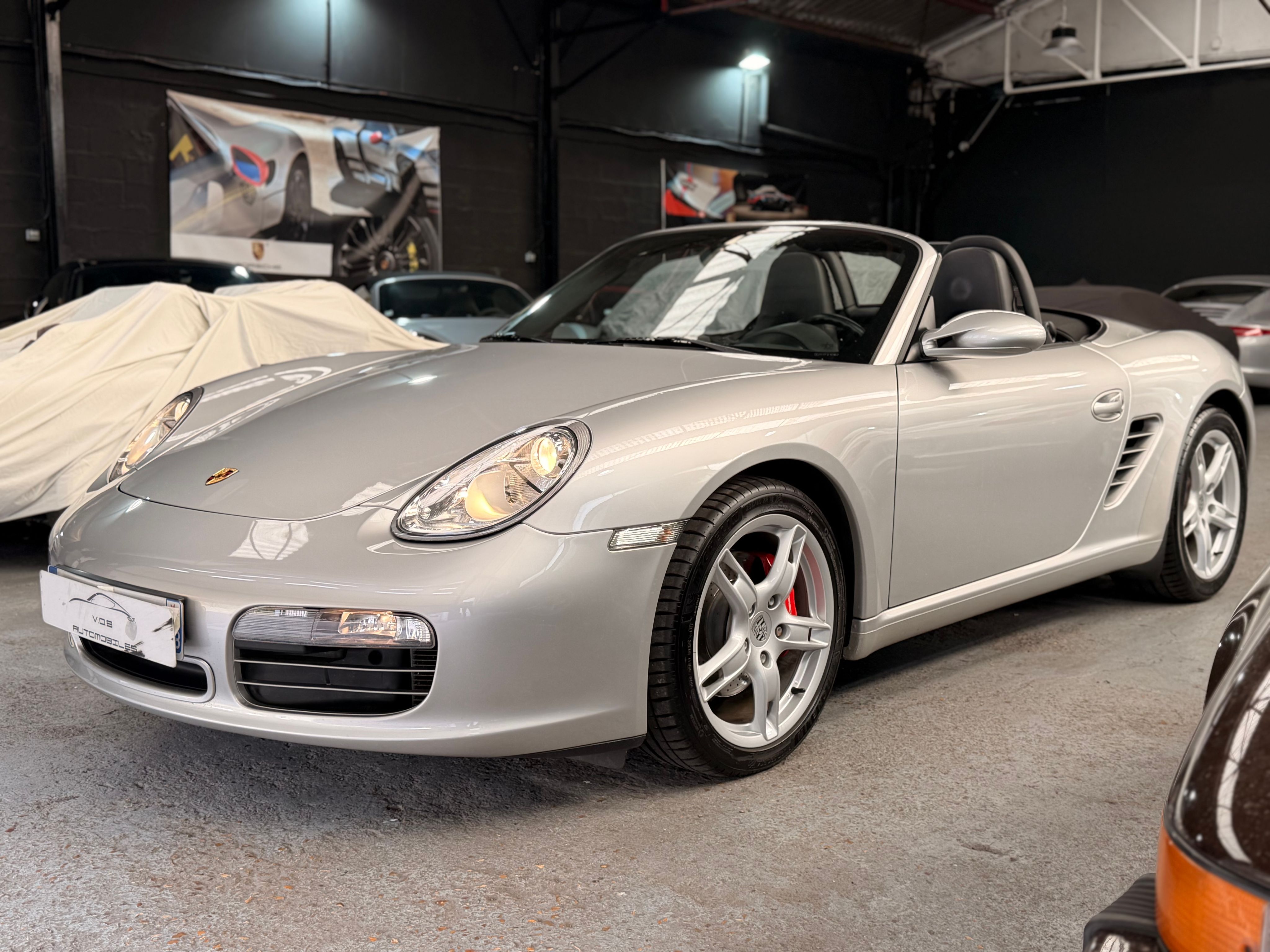 Porsche 987 Boxster S 3.2 280cv BVM 50000km France 2005 — vue avant trois-quarts (1)