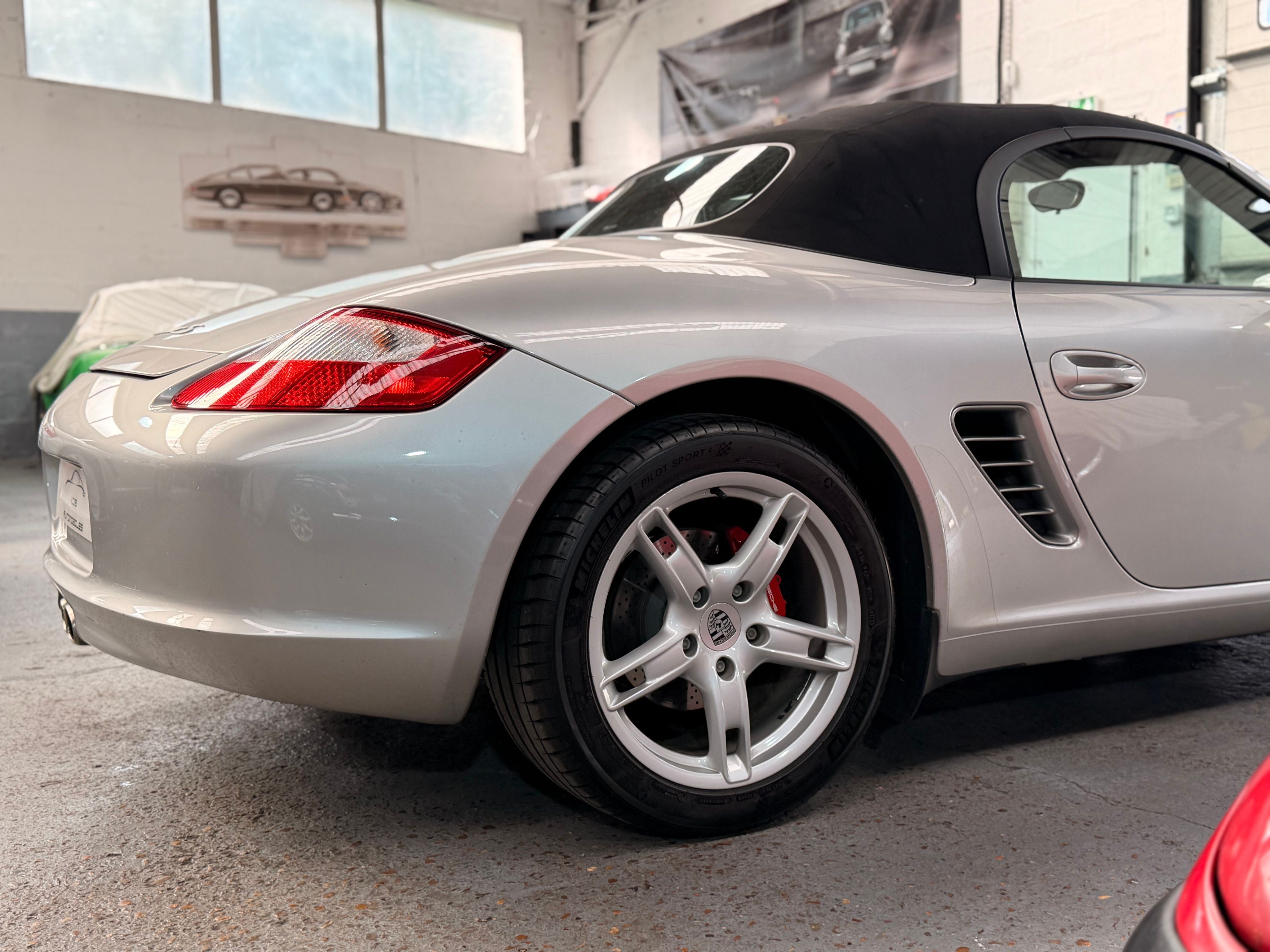Porsche 987 Boxster S 3.2 280cv BVM 50000km France 2005 — vue arriere trois-quarts (13)