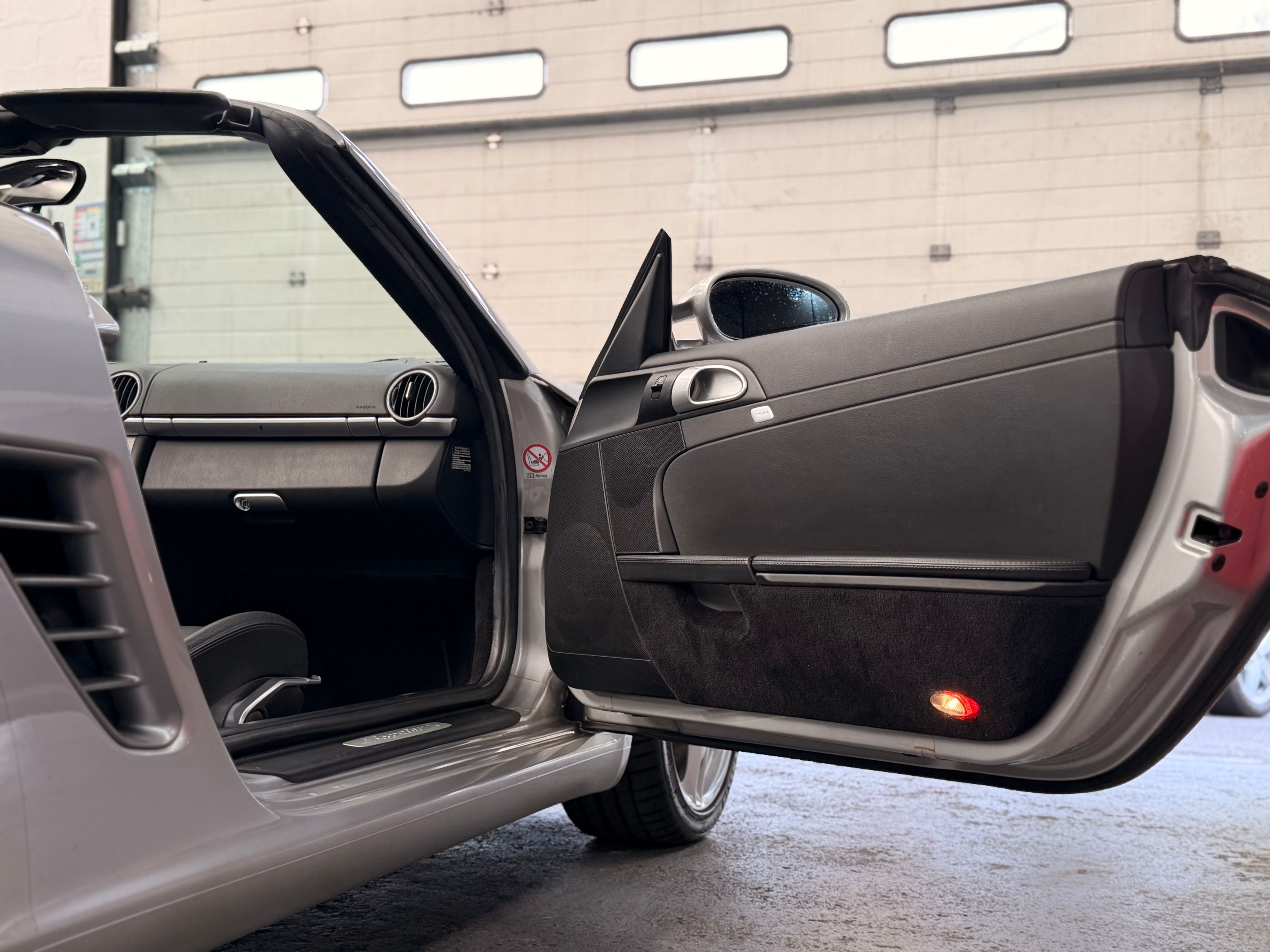 Porsche 987 Boxster S 3.2 280cv BVM 50000km France 2005 — profil lateral (6)