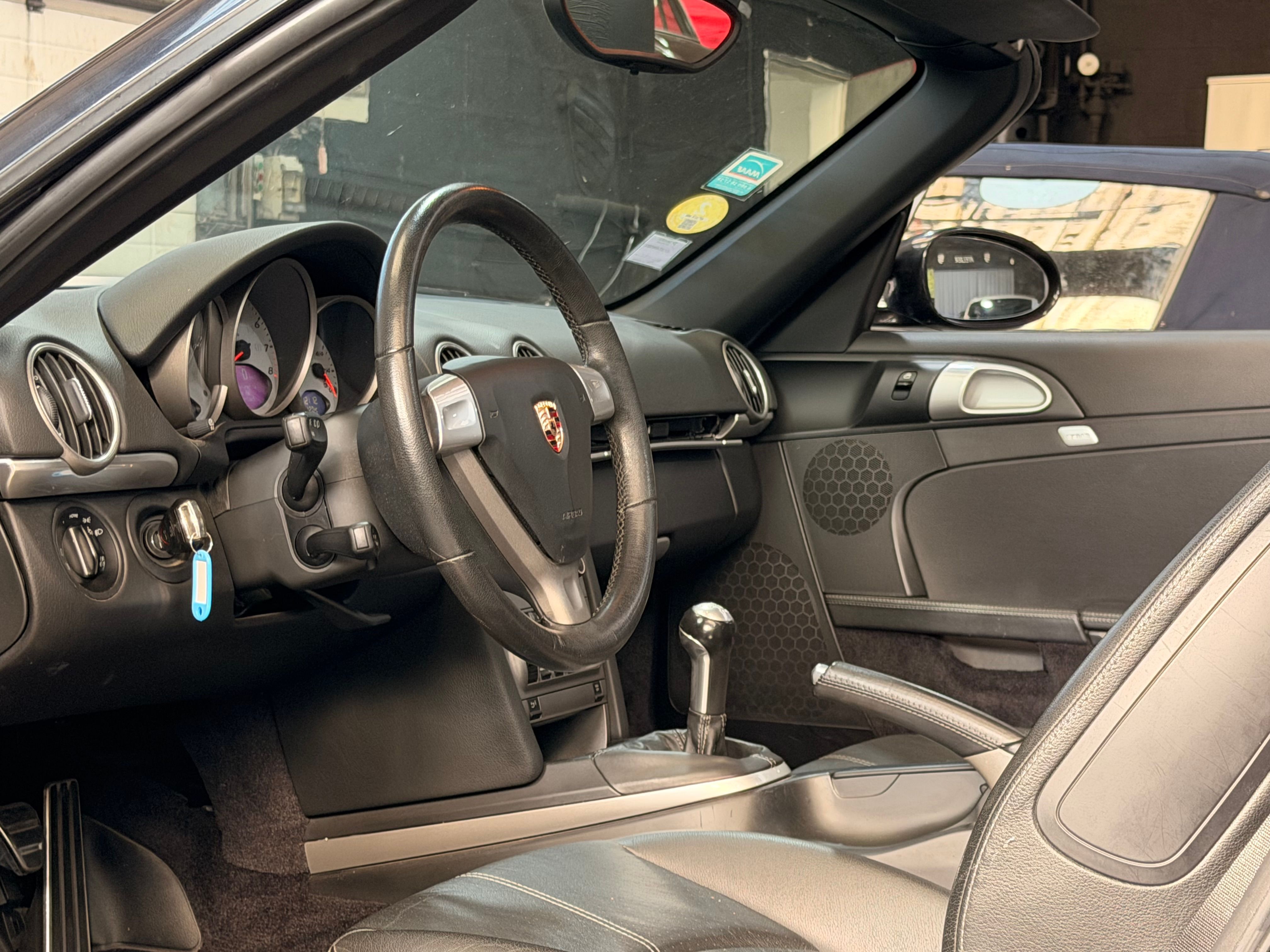 Porsche 987 Boxster S 3.4 295cv BVM 2007 — photo (33)