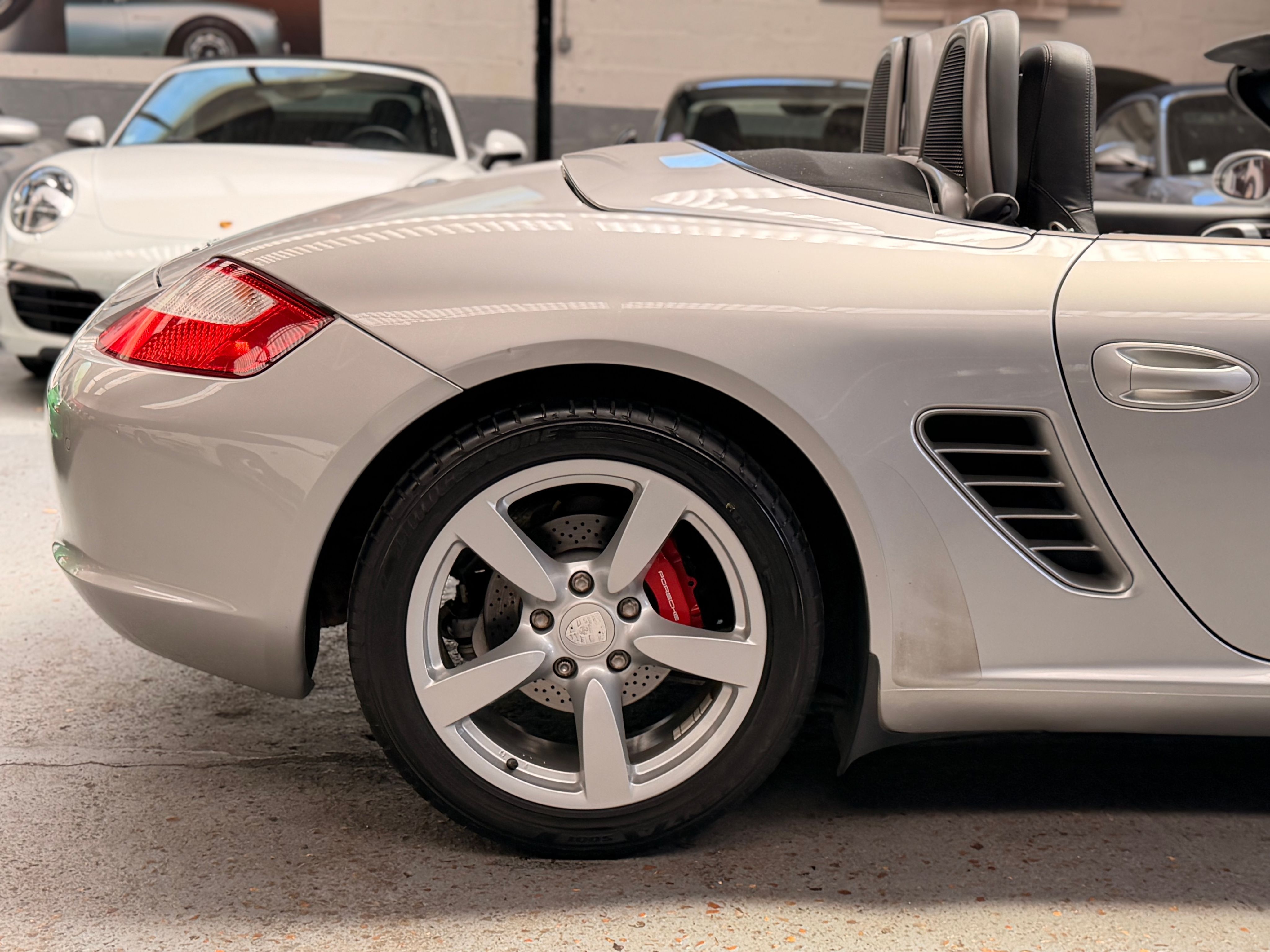 Porsche 987 Boxster S 3.4 295cv bvm France 69000 km 2009 — vue arriere trois-quarts (9)