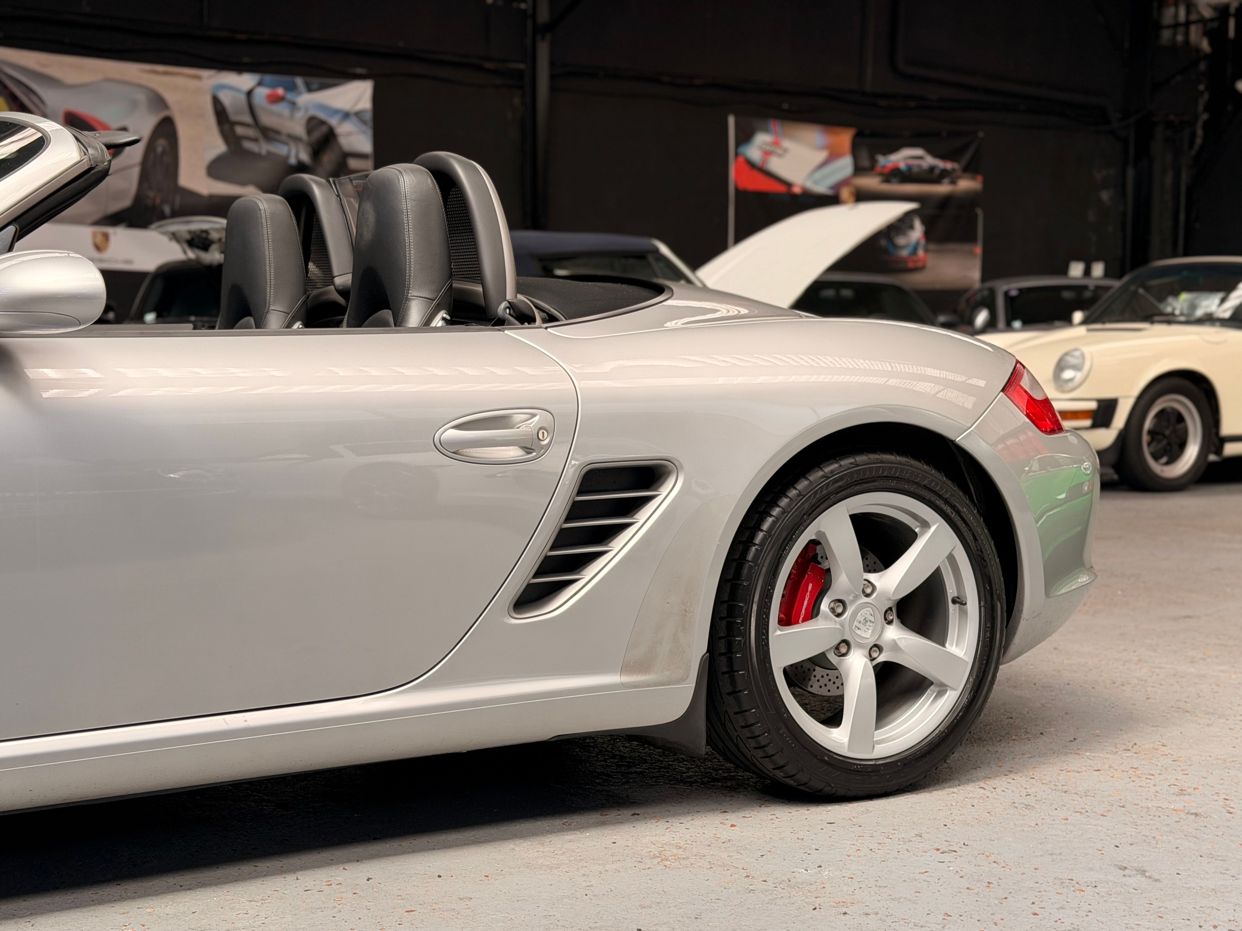 Porsche 987 Boxster S 3.4 295cv bvm France 69000 km 2009 — profil lateral (5)