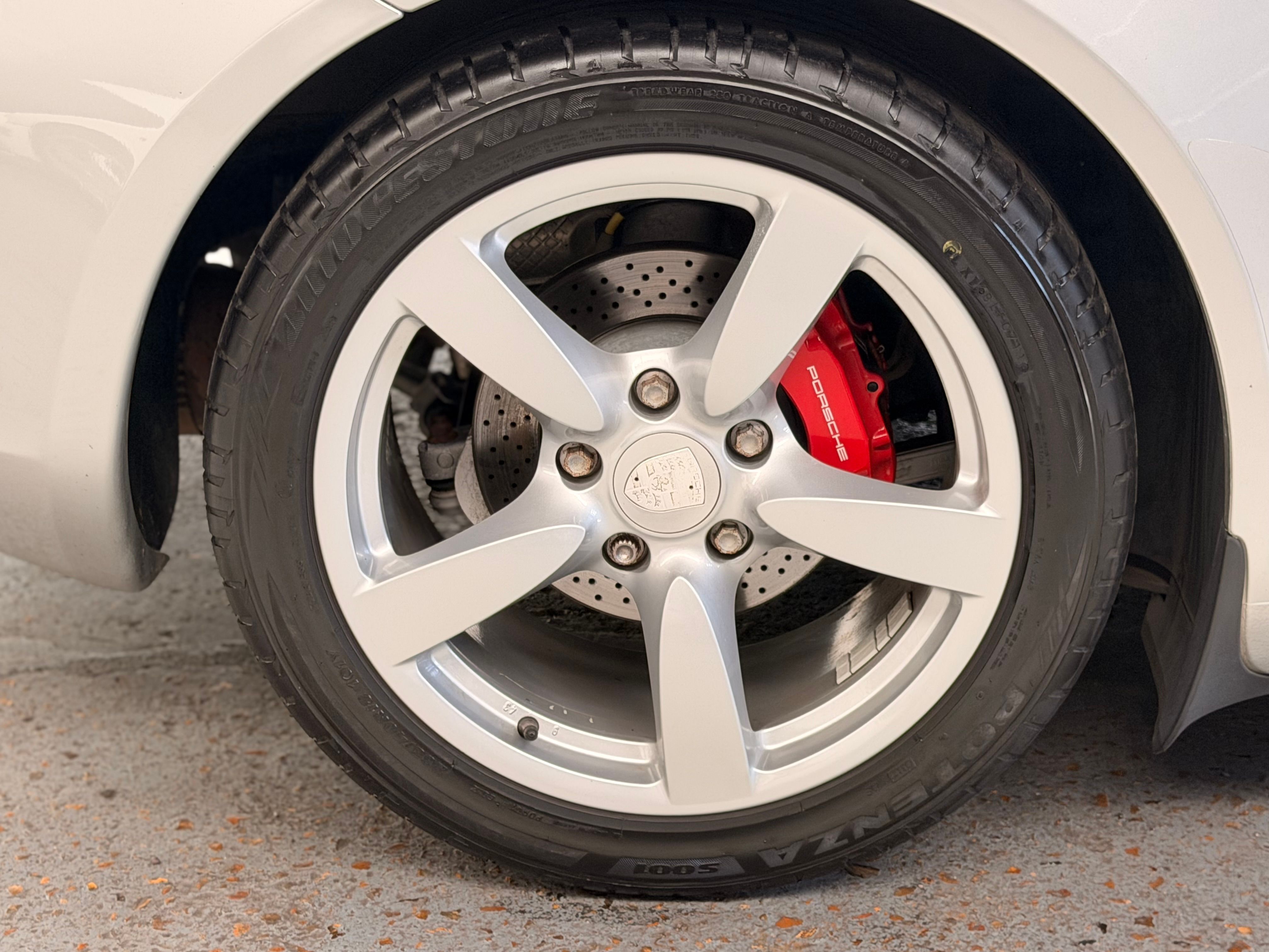 Porsche 987 Boxster S 3.4 295cv bvm France 69000 km 2009 — jante et pneumatique (29)
