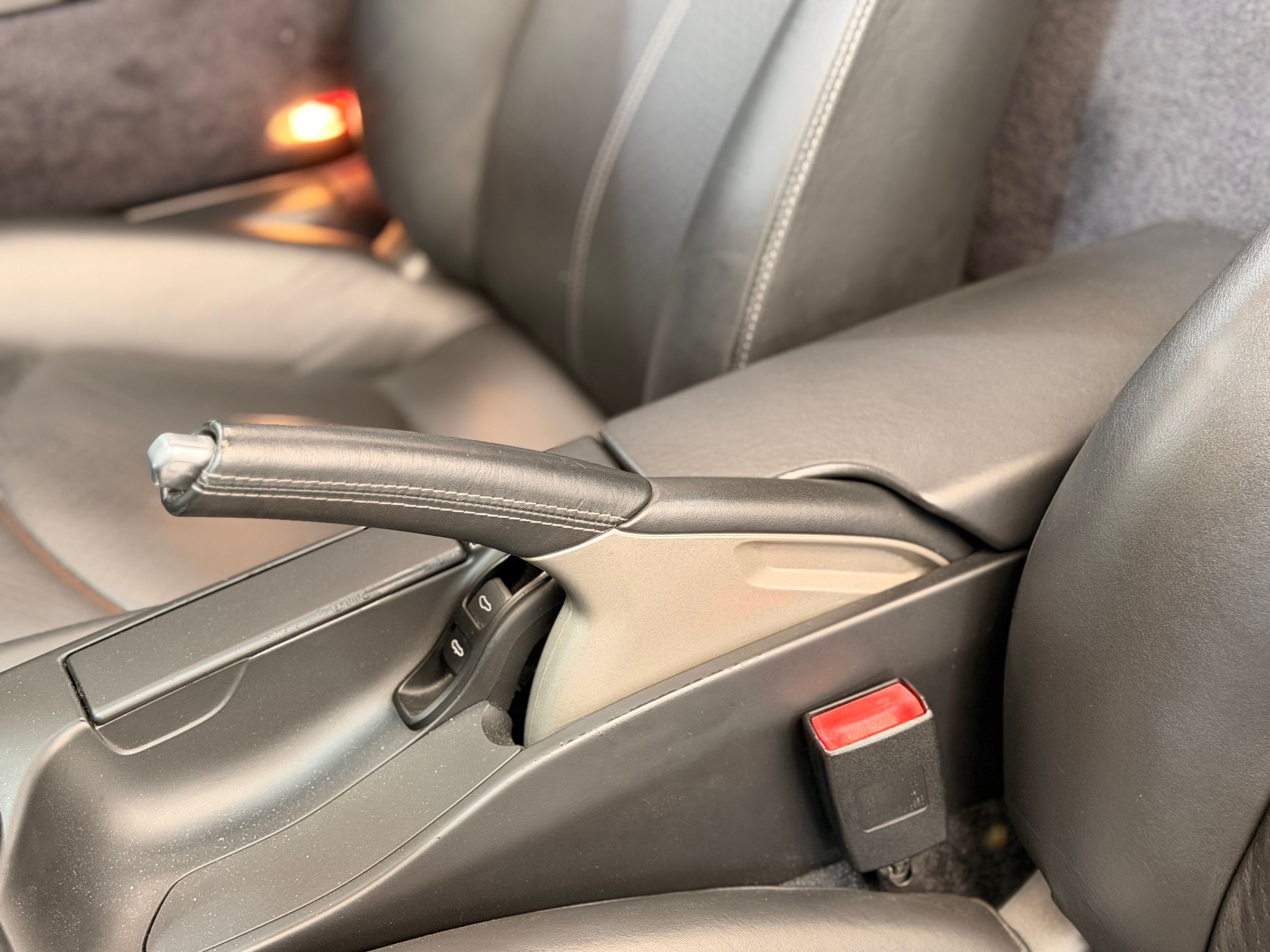 Porsche 987.2 Boxster S 3.4 310cv BVM Superbe 2010 — sieges (21)