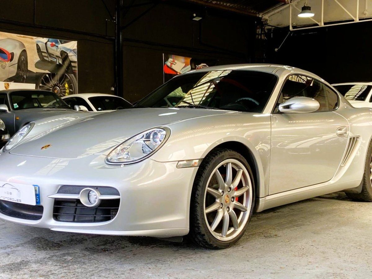 Porsche 987 Cayman S 2009 — vue avant trois-quarts (2)