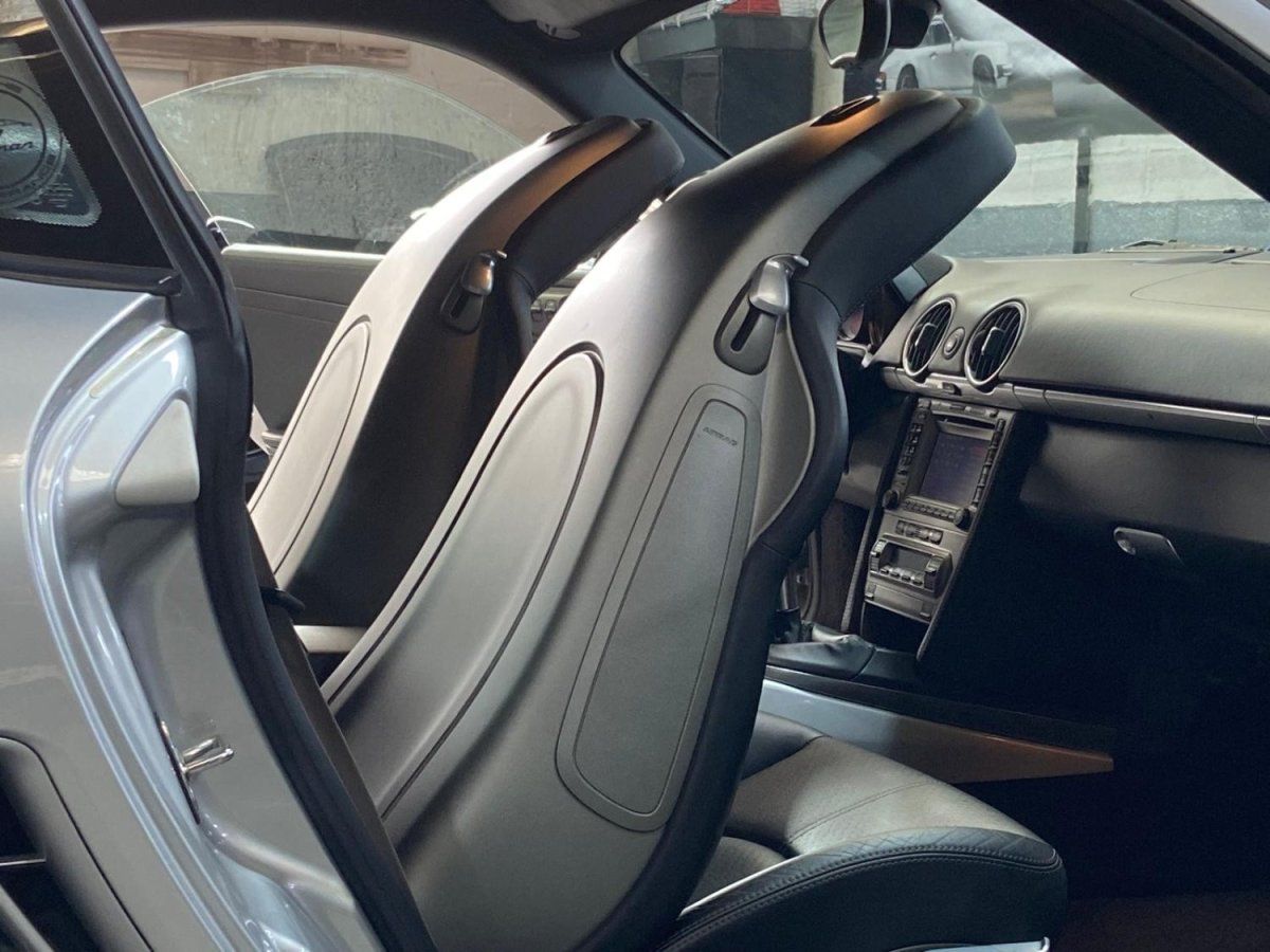 Porsche 987 Cayman S 2009 — sieges (21)