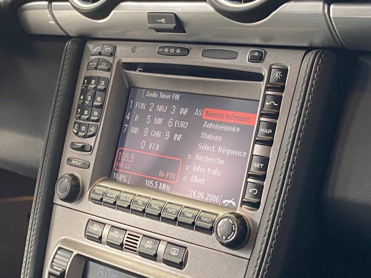 Porsche 987 Cayman S 2009 — detail interieur (29)