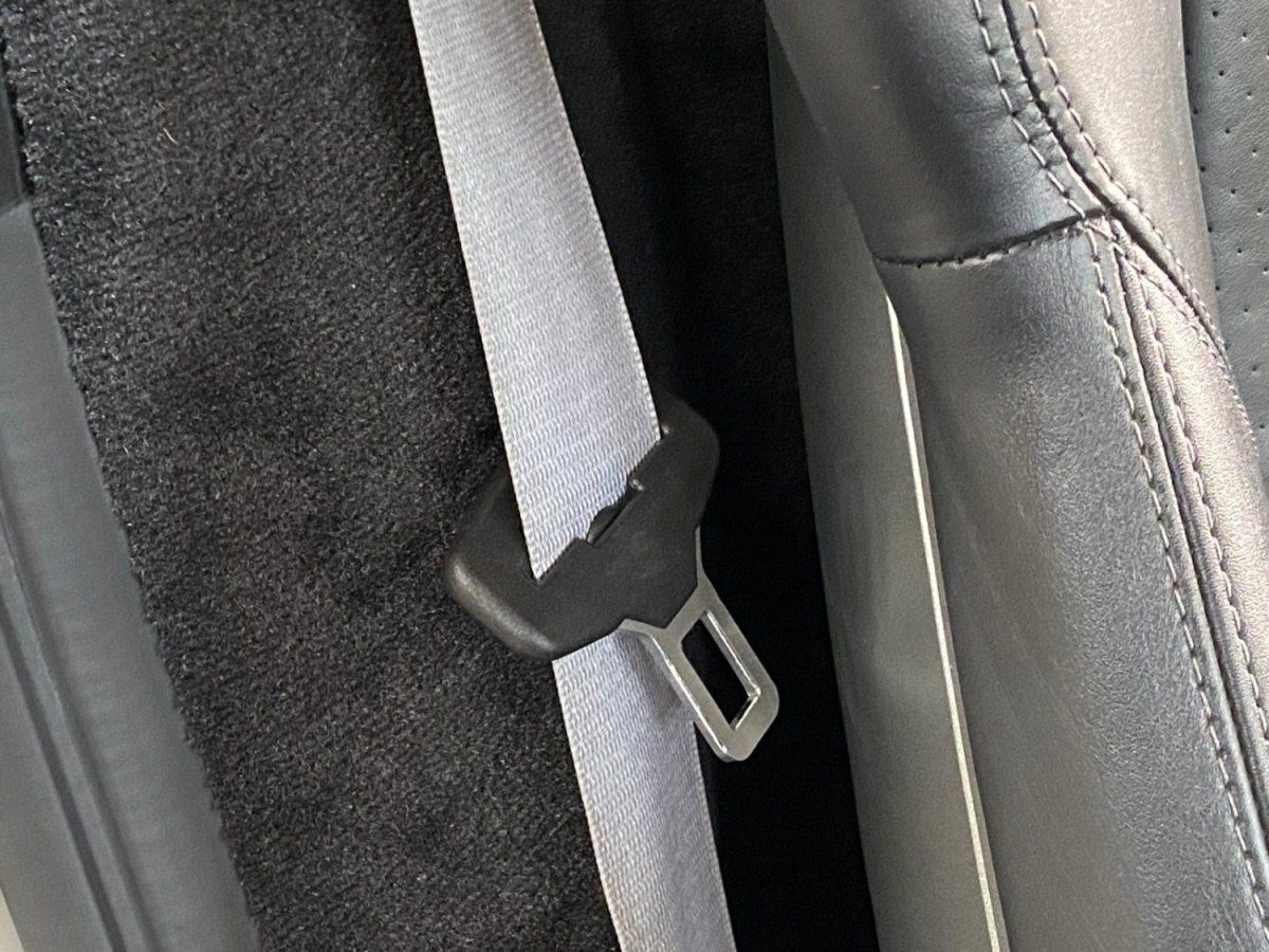 Porsche 987 Cayman S 2009 — detail interieur (37)