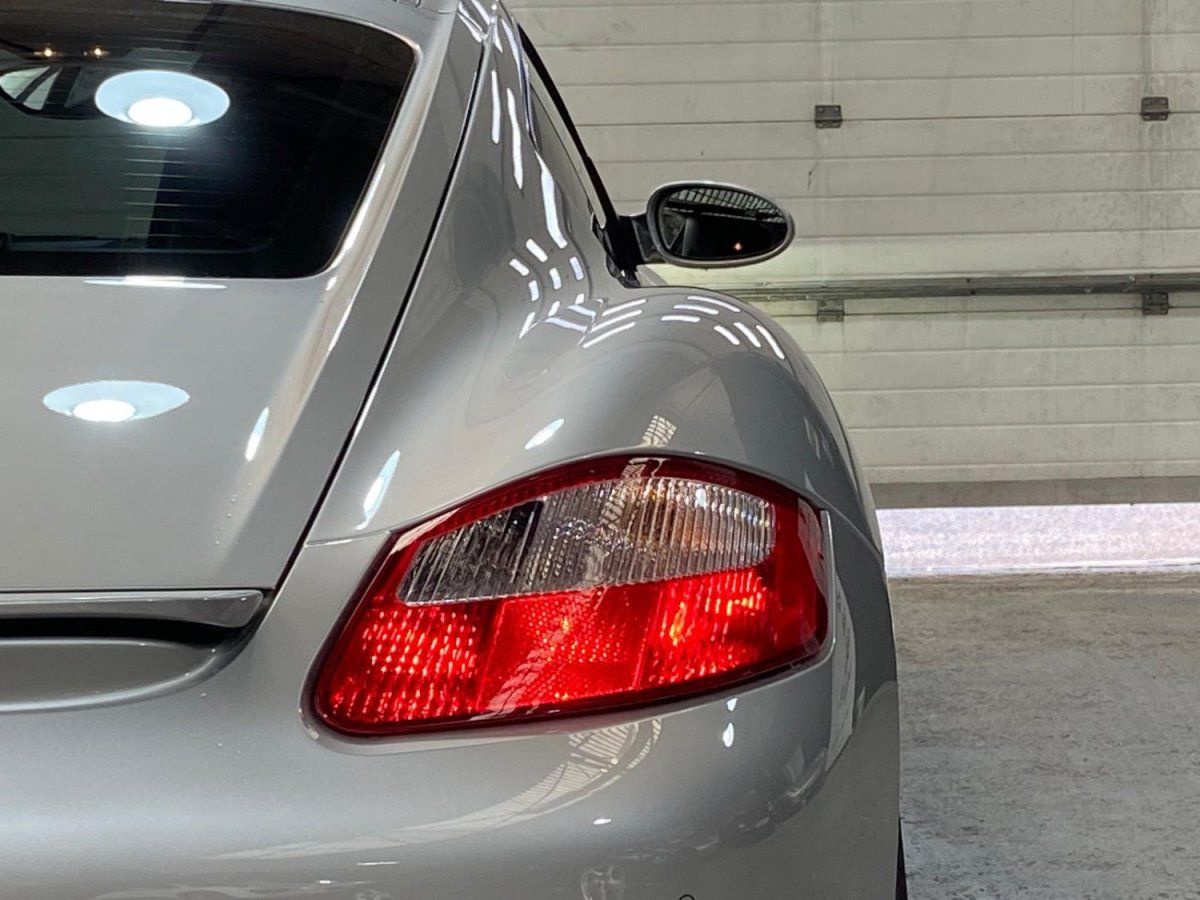 Porsche 987 Cayman S 2009 — detail arriere (10)