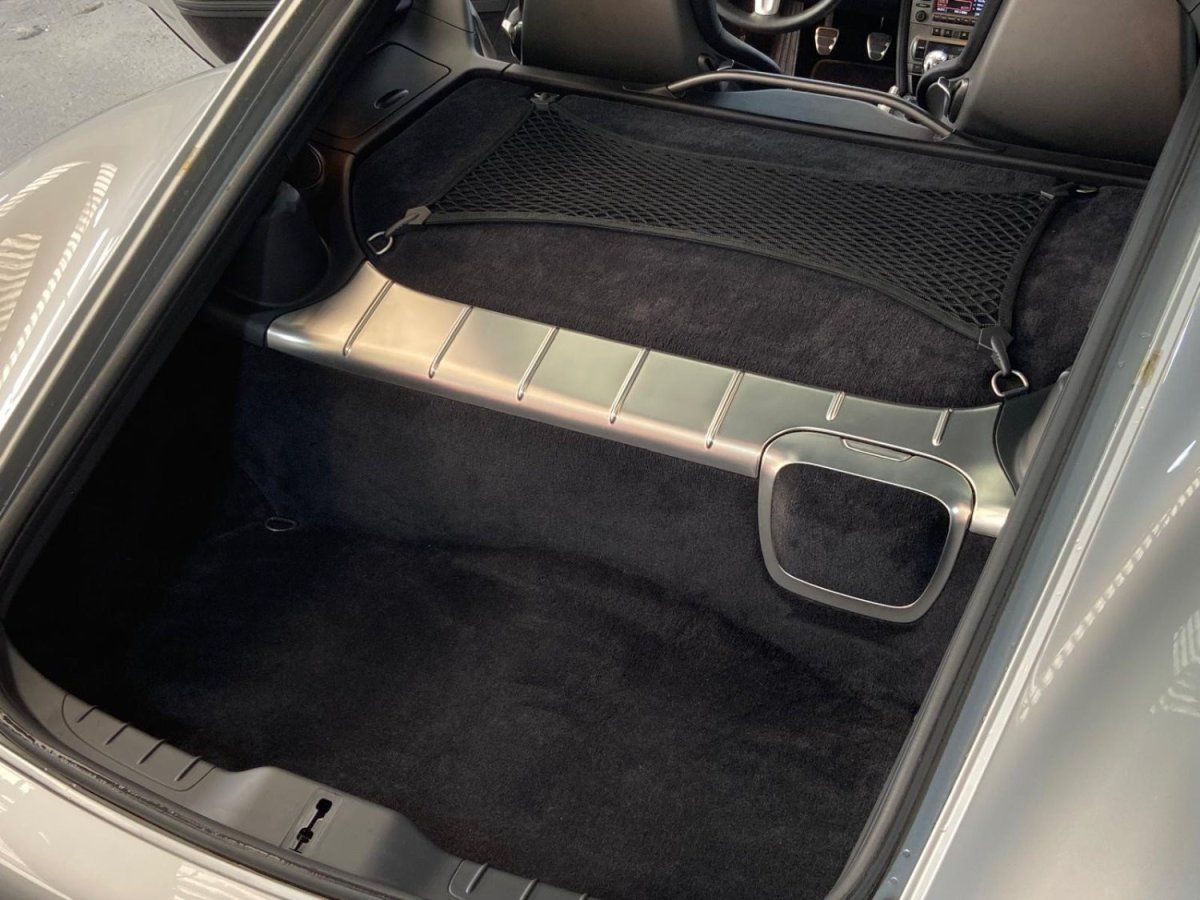 Porsche 987 Cayman S 2009 — coffre (38)