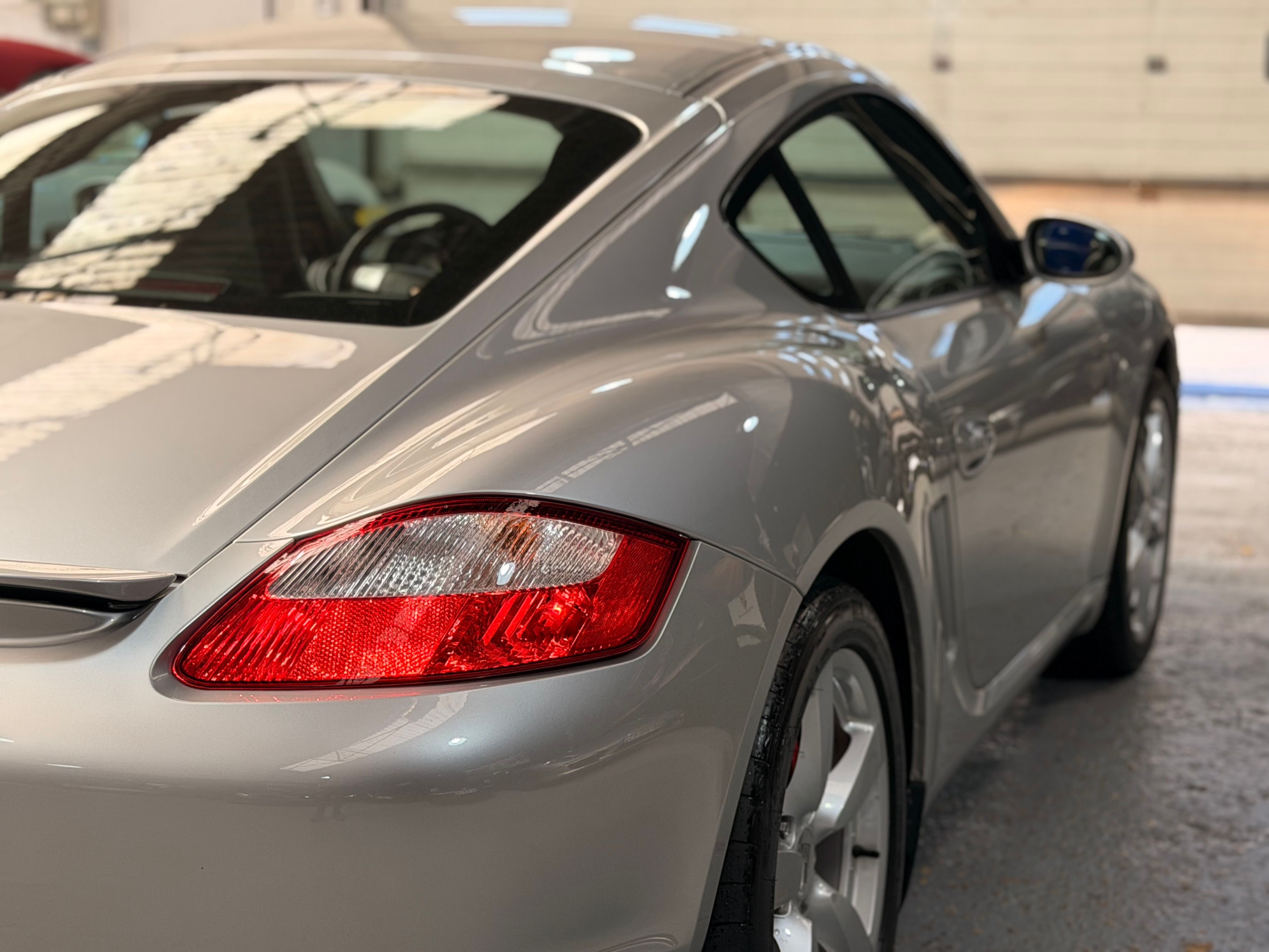 Porsche Cayman S 3.4 (Type 987) 295 ch BVM6 — 67 000 km certifiés 2006 — photo (43)