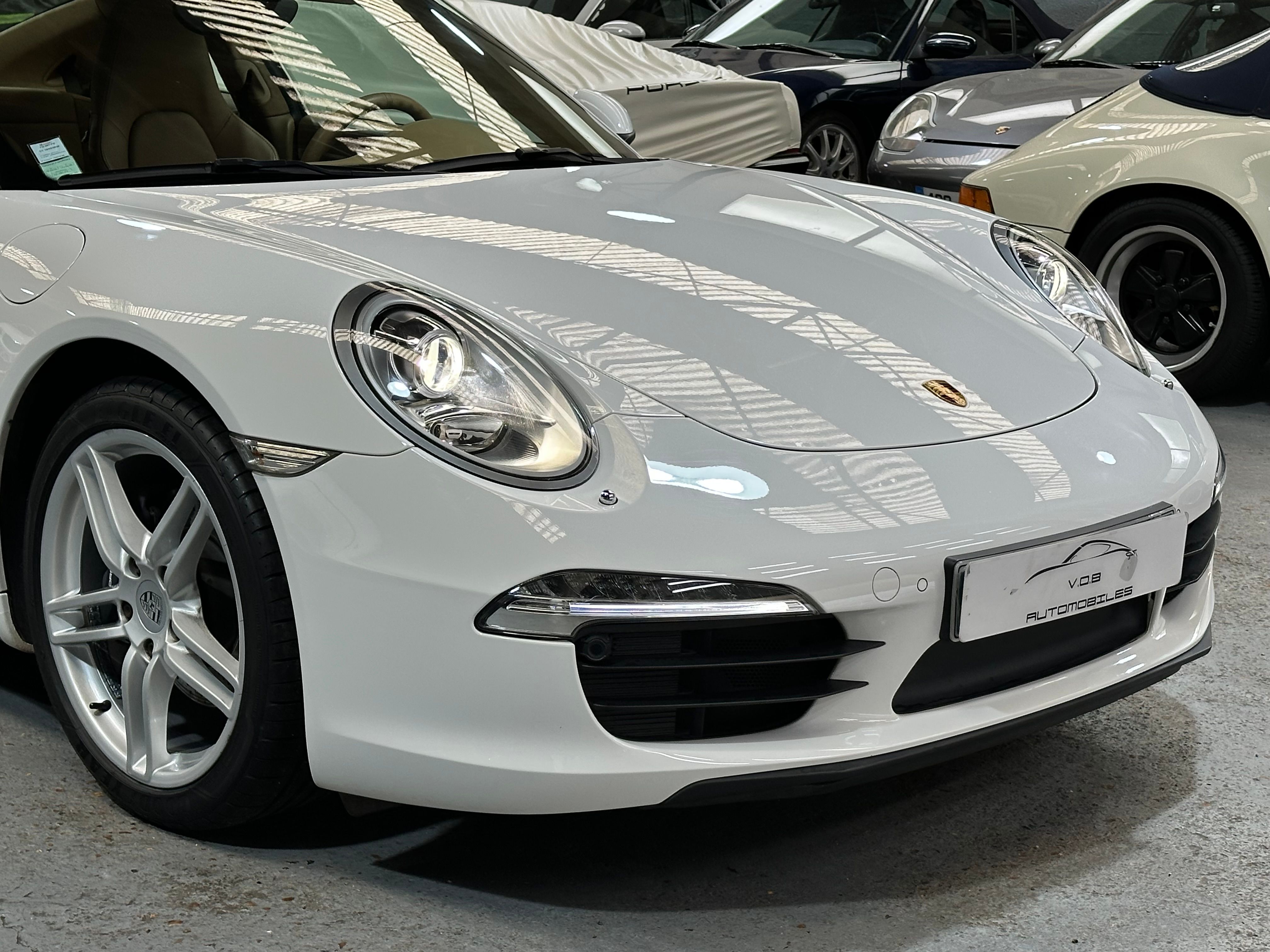 Porsche 991 Carrera 2012 — vue avant trois-quarts (3)