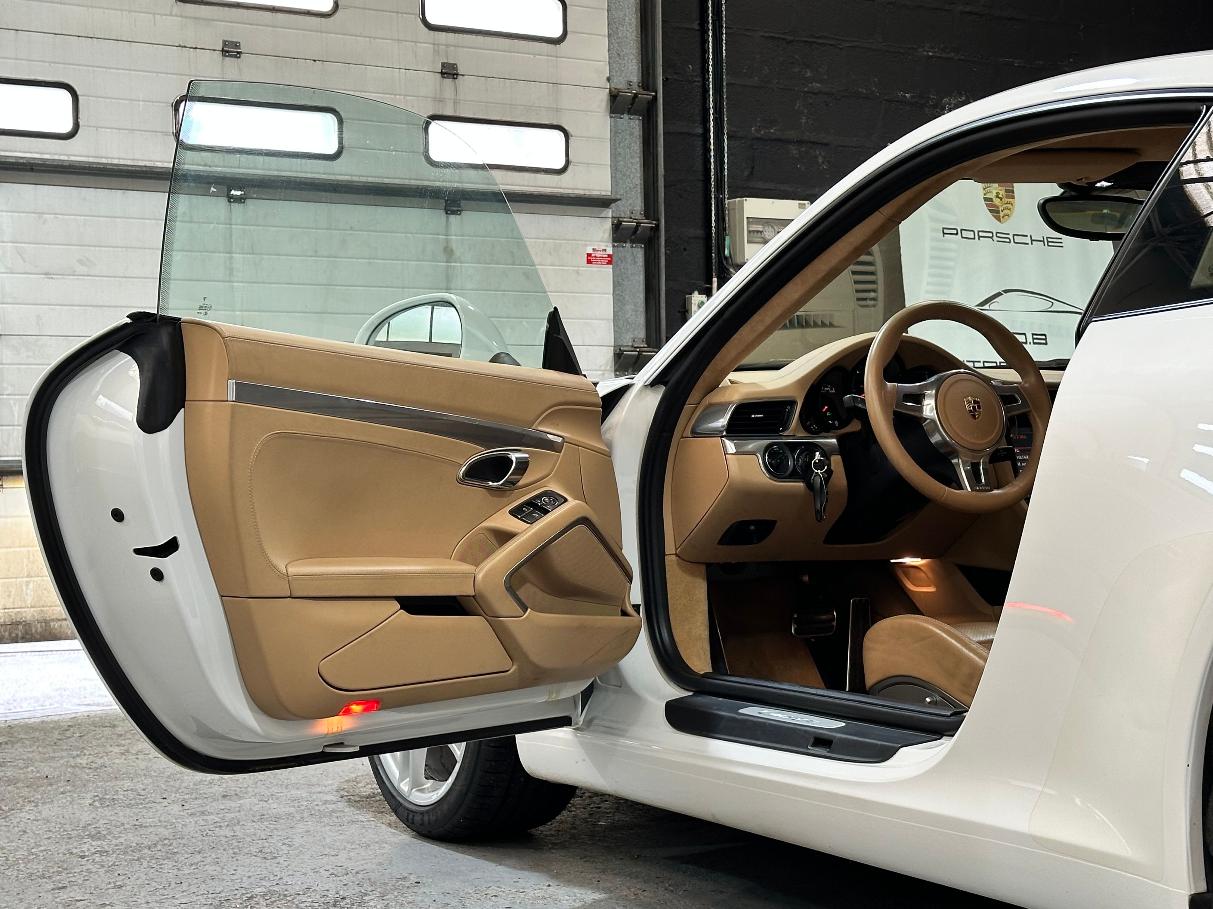 Porsche 991 Carrera 2012 — tableau de bord (16)