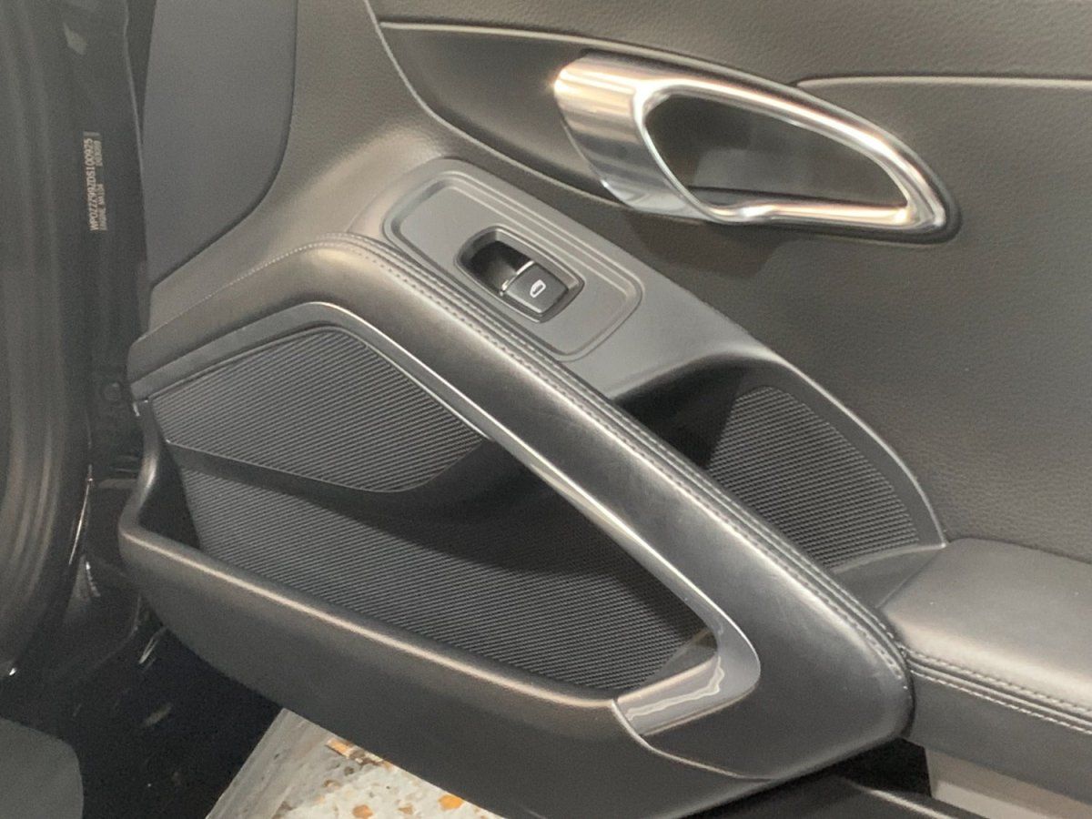 Porsche 991 Carrera 2013 — detail interieur (32)