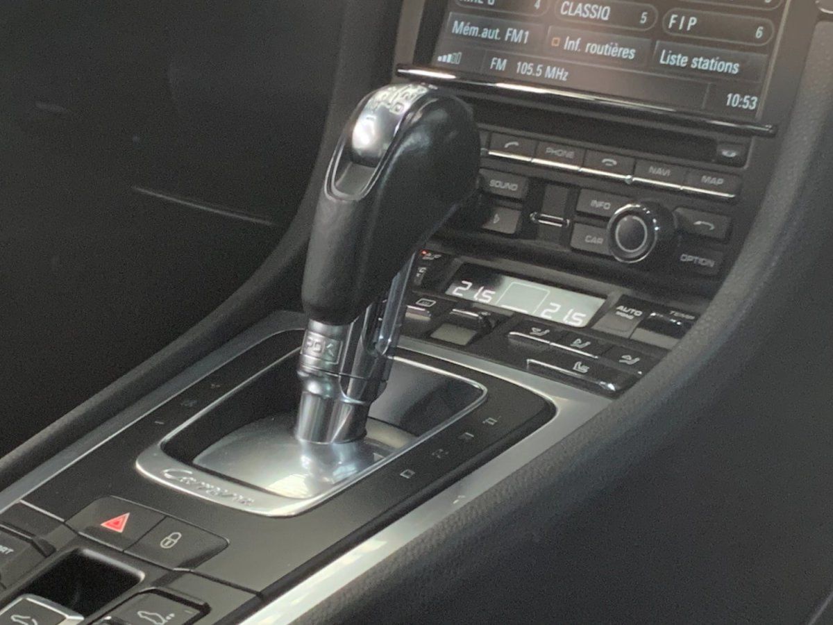 Porsche 991 Carrera 2013 — detail interieur (41)
