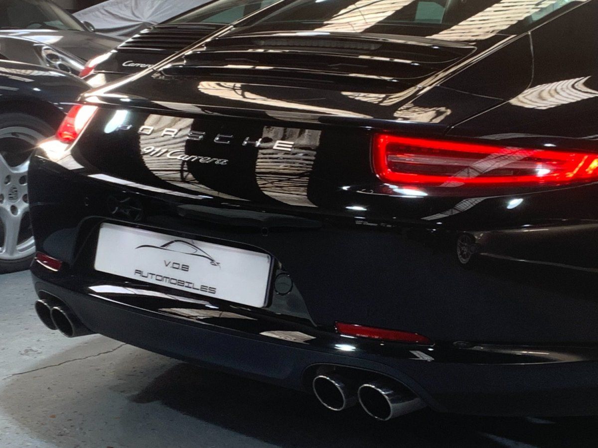 Porsche 991 Carrera 2013 — vue arriere trois-quarts (11)