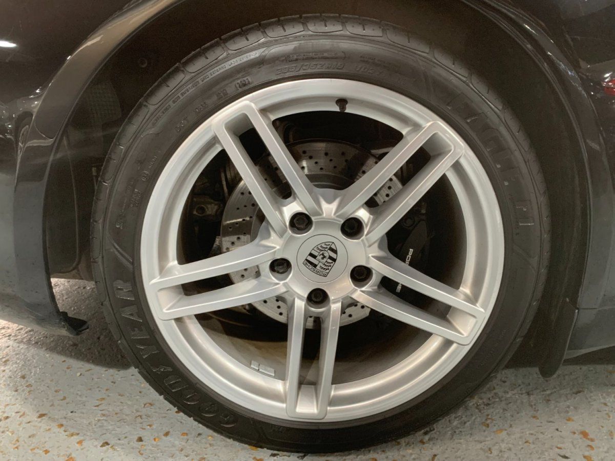 Porsche 991 Carrera 2013 — jante et pneumatique (20)