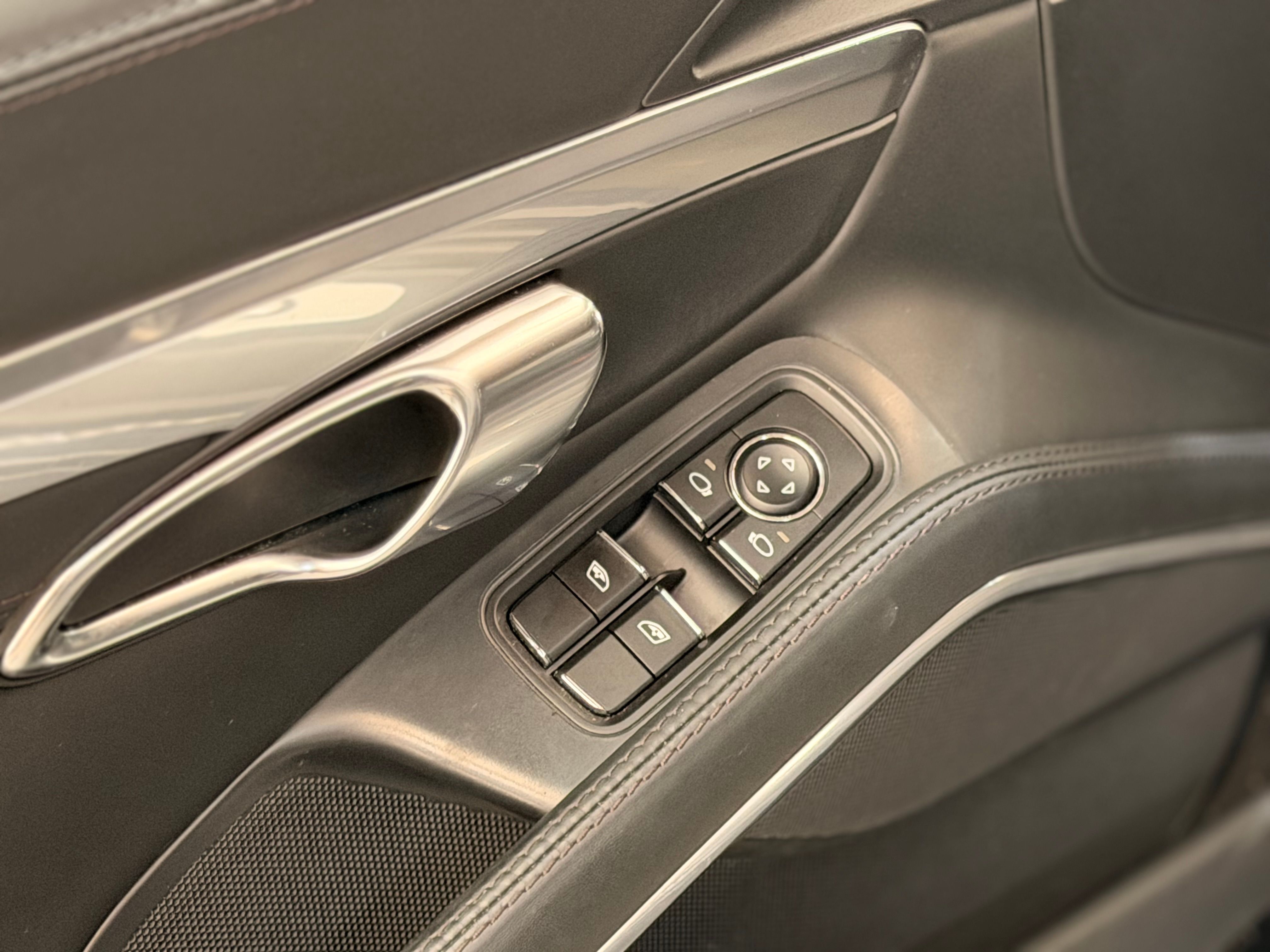Porsche 991 Carrera PDK 3.4 350CV FRANCE PANO SUPERBE 2014 — detail (29)