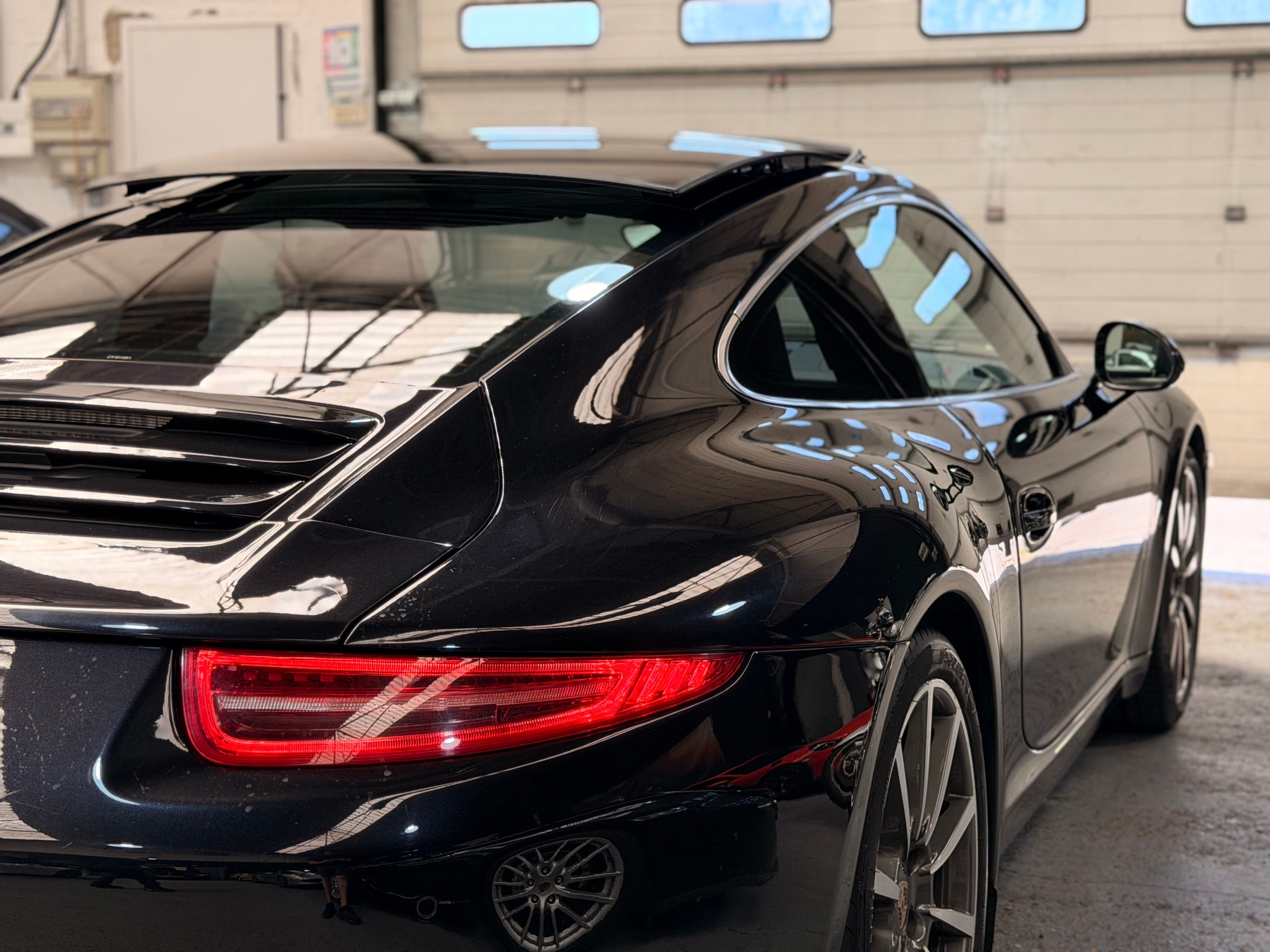 Porsche 991 Carrera PDK 3.4 350CV FRANCE PANO SUPERBE 2014 — vue arriere trois-quarts (8)
