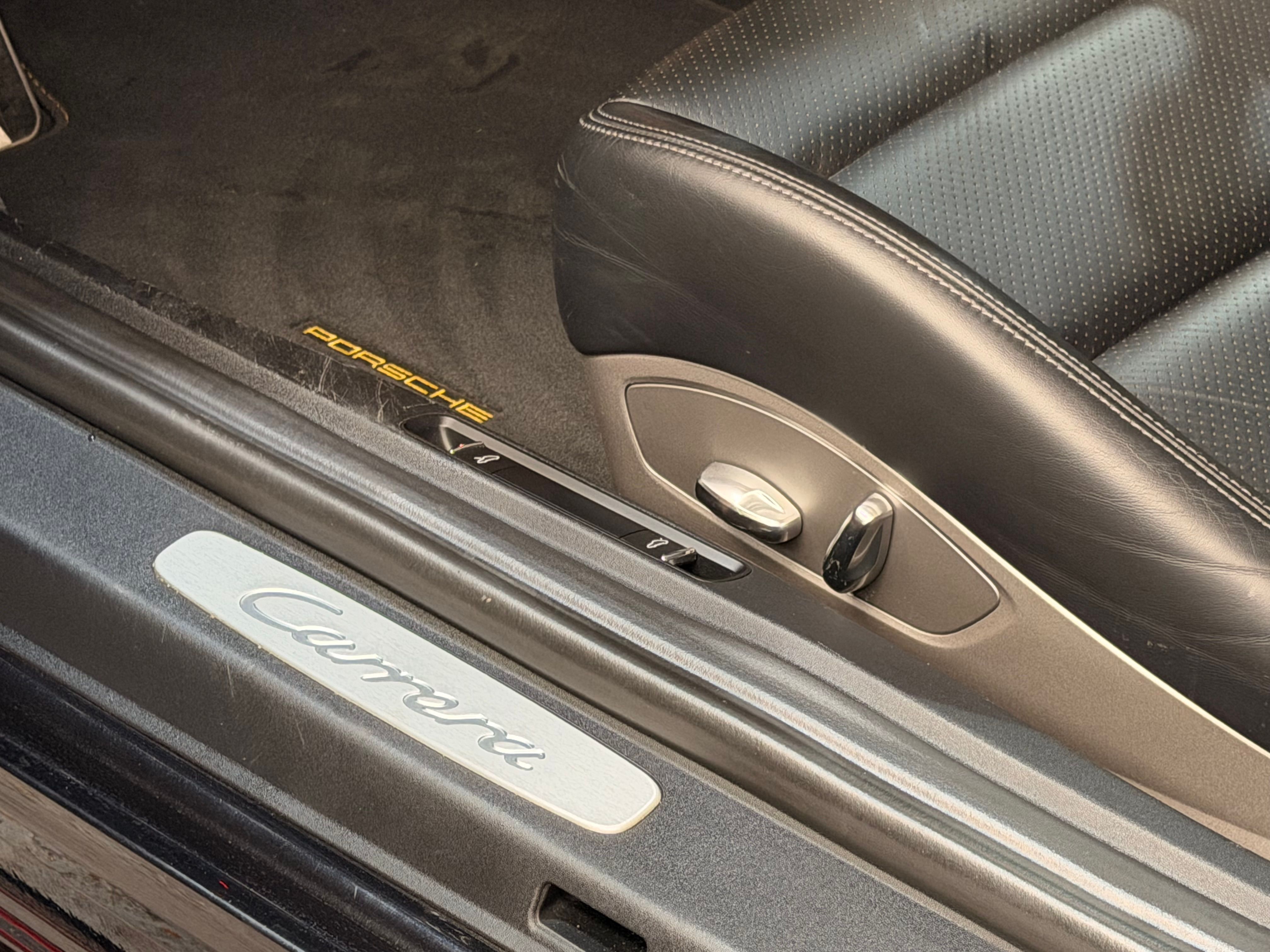 Porsche 991 Carrera 2017 — sieges (28)