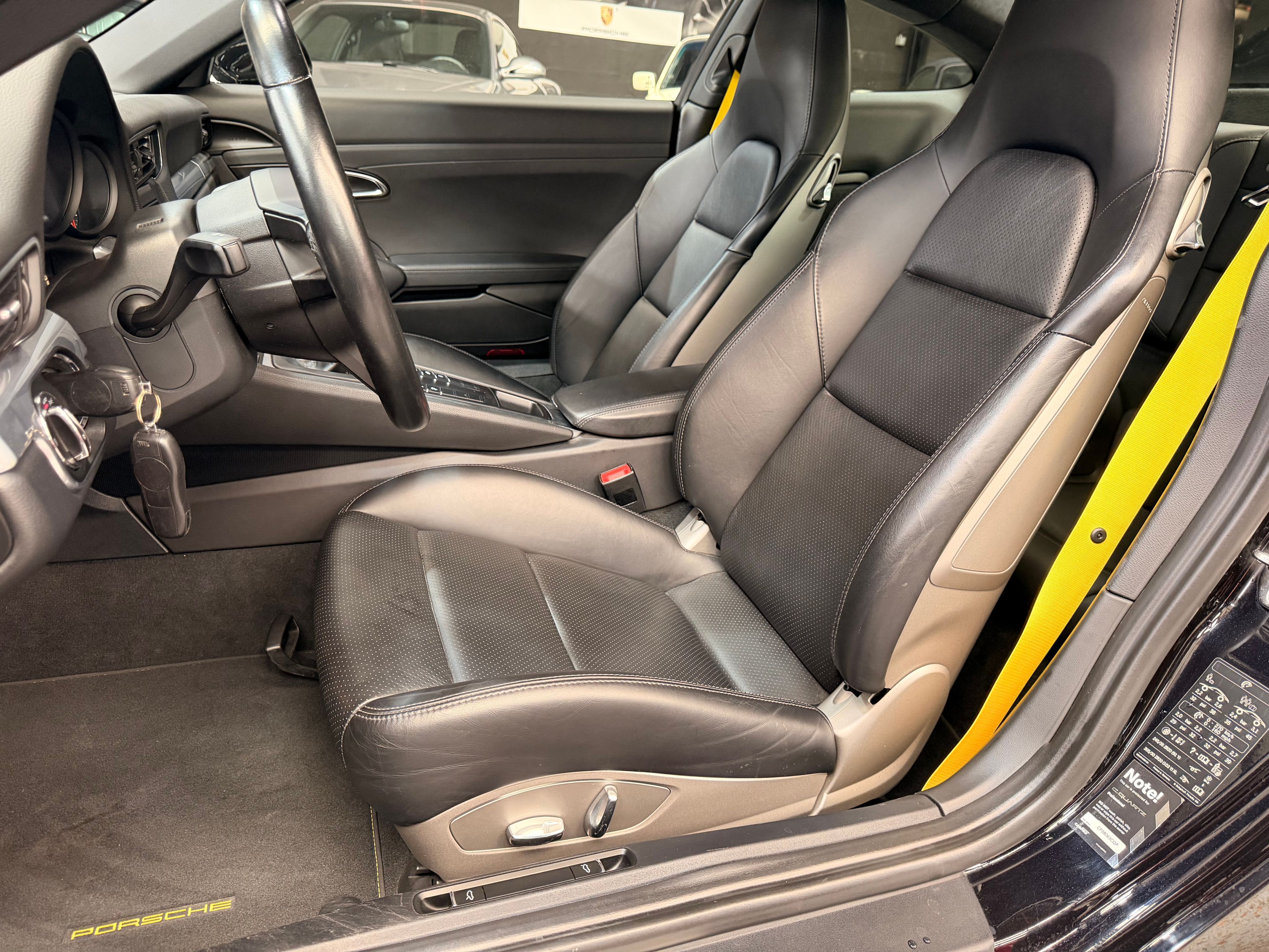 Porsche 991 Carrera 2017 — sieges (26)