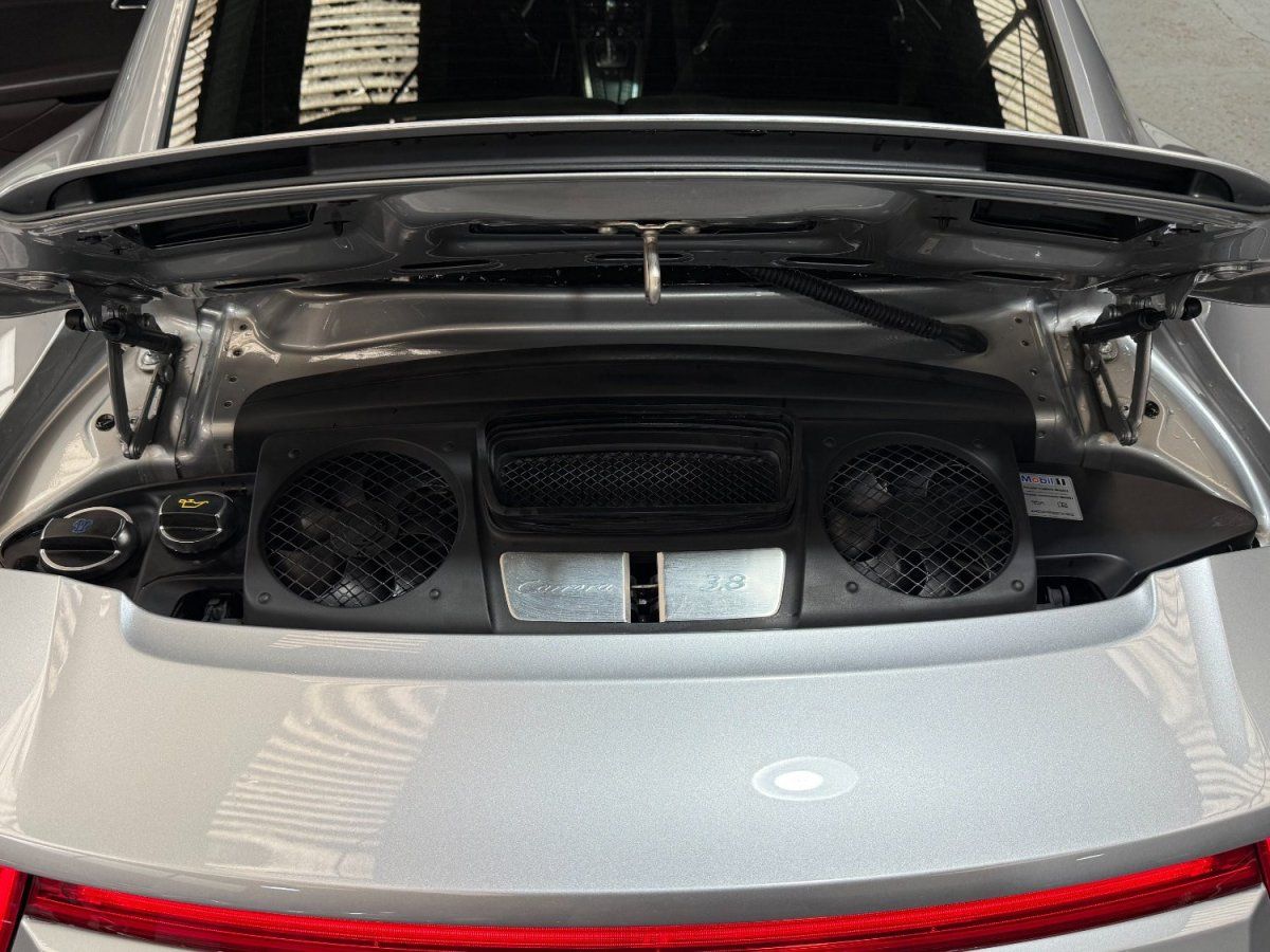 Porsche 991 Carrera 4S 2013 — compartiment moteur (35)