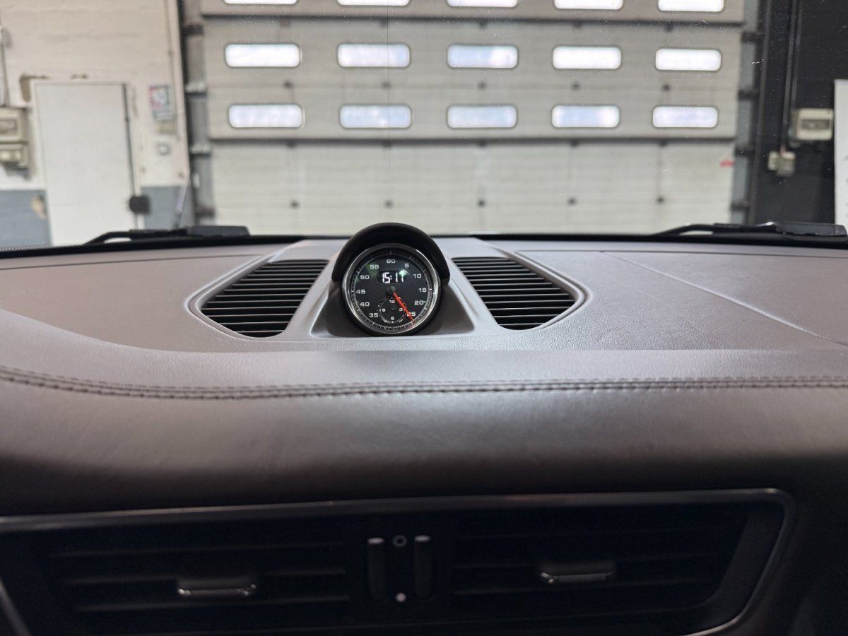 Porsche 991 Carrera 4S 2013 — tableau de bord (22)