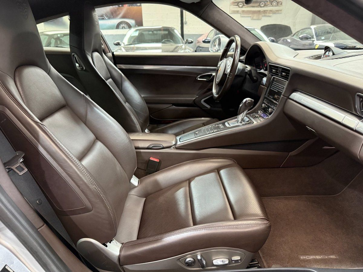 Porsche 991 Carrera 4S 2013 — sieges (29)