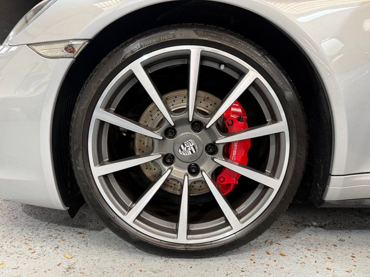 Porsche 991 Carrera 4S 2013 — jante et pneumatique (38)