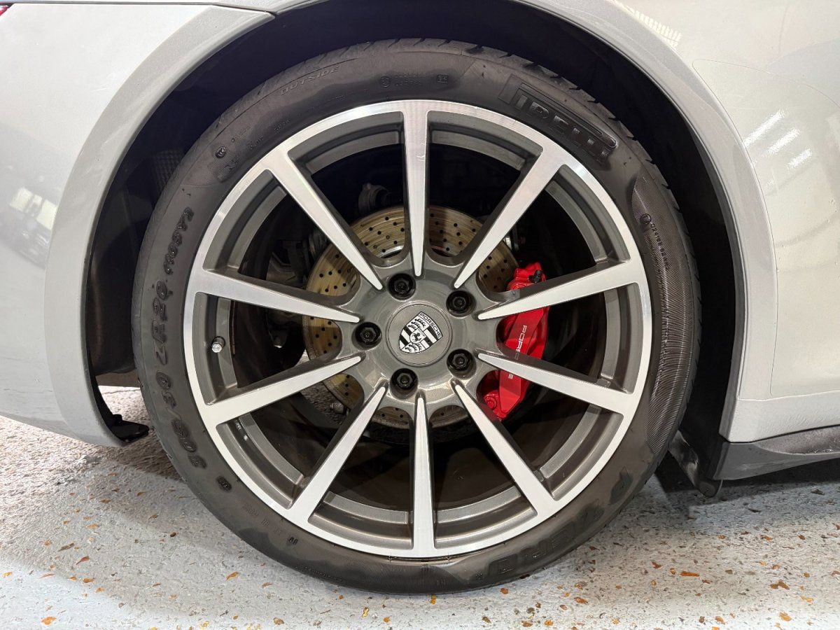 Porsche 991 Carrera 4S 2013 — jante et pneumatique (40)