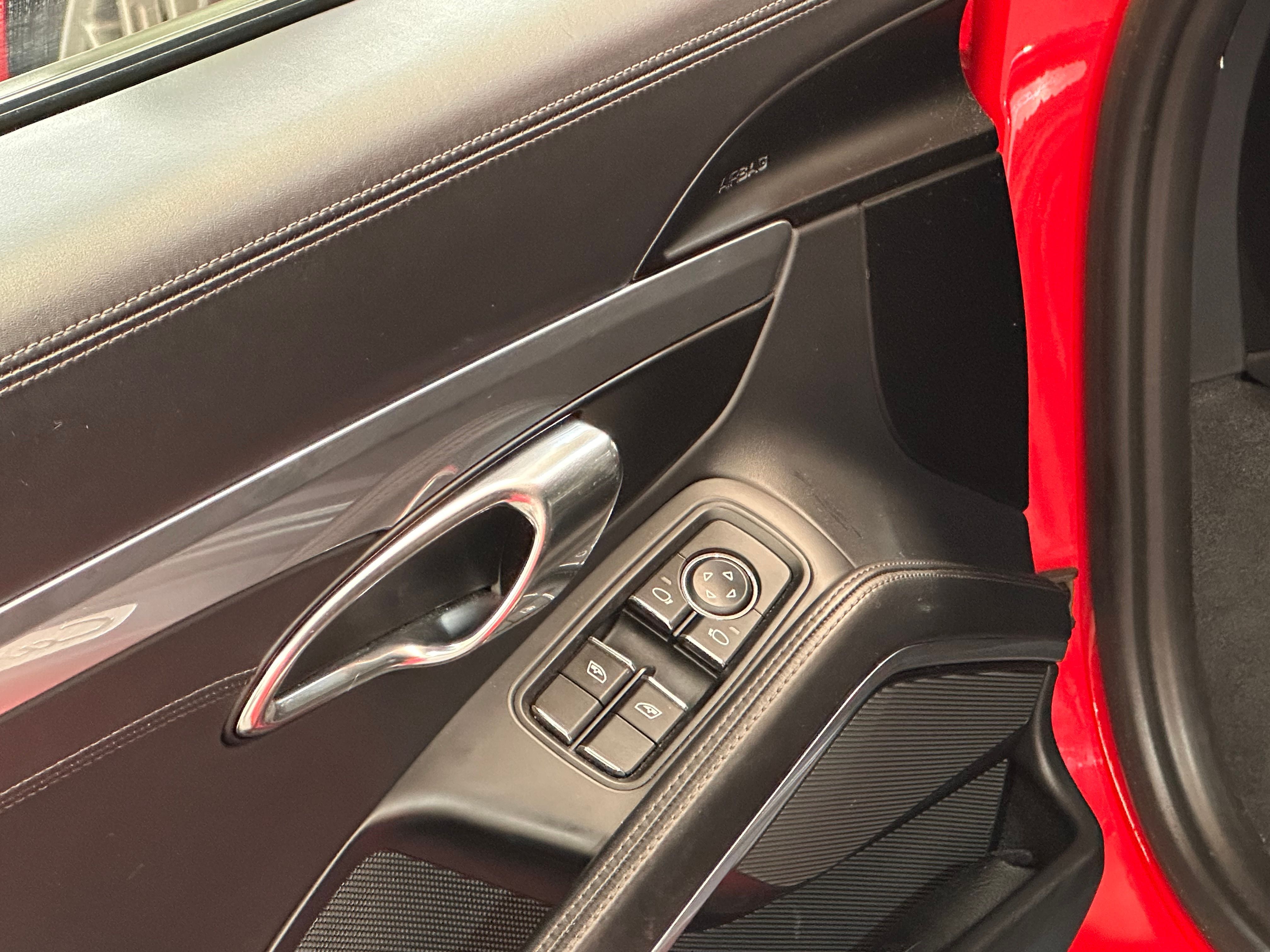 Porsche 991 Carrera 4S 2016 — detail (38)