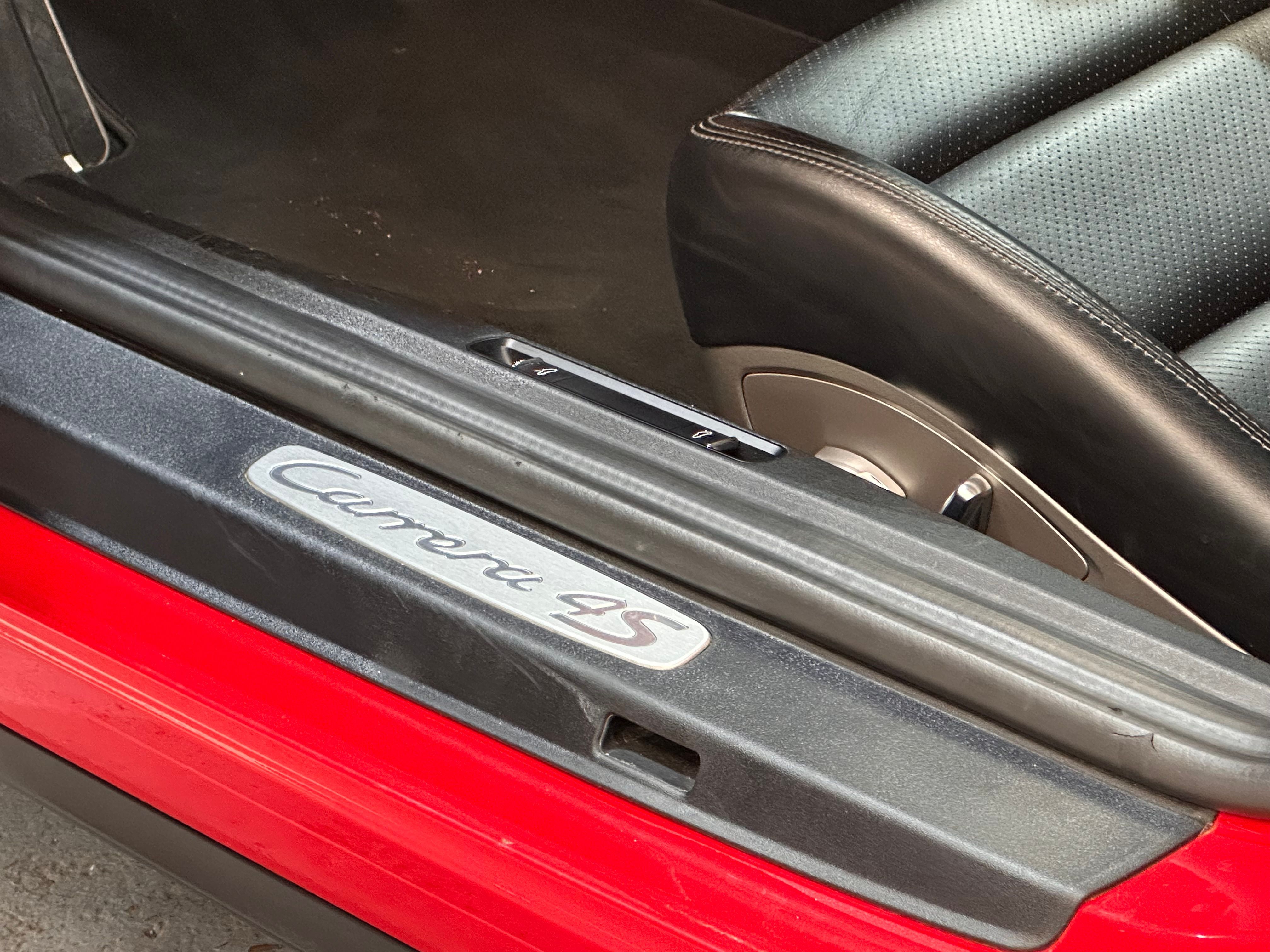 Porsche 991 Carrera 4S 2016 — detail (39)