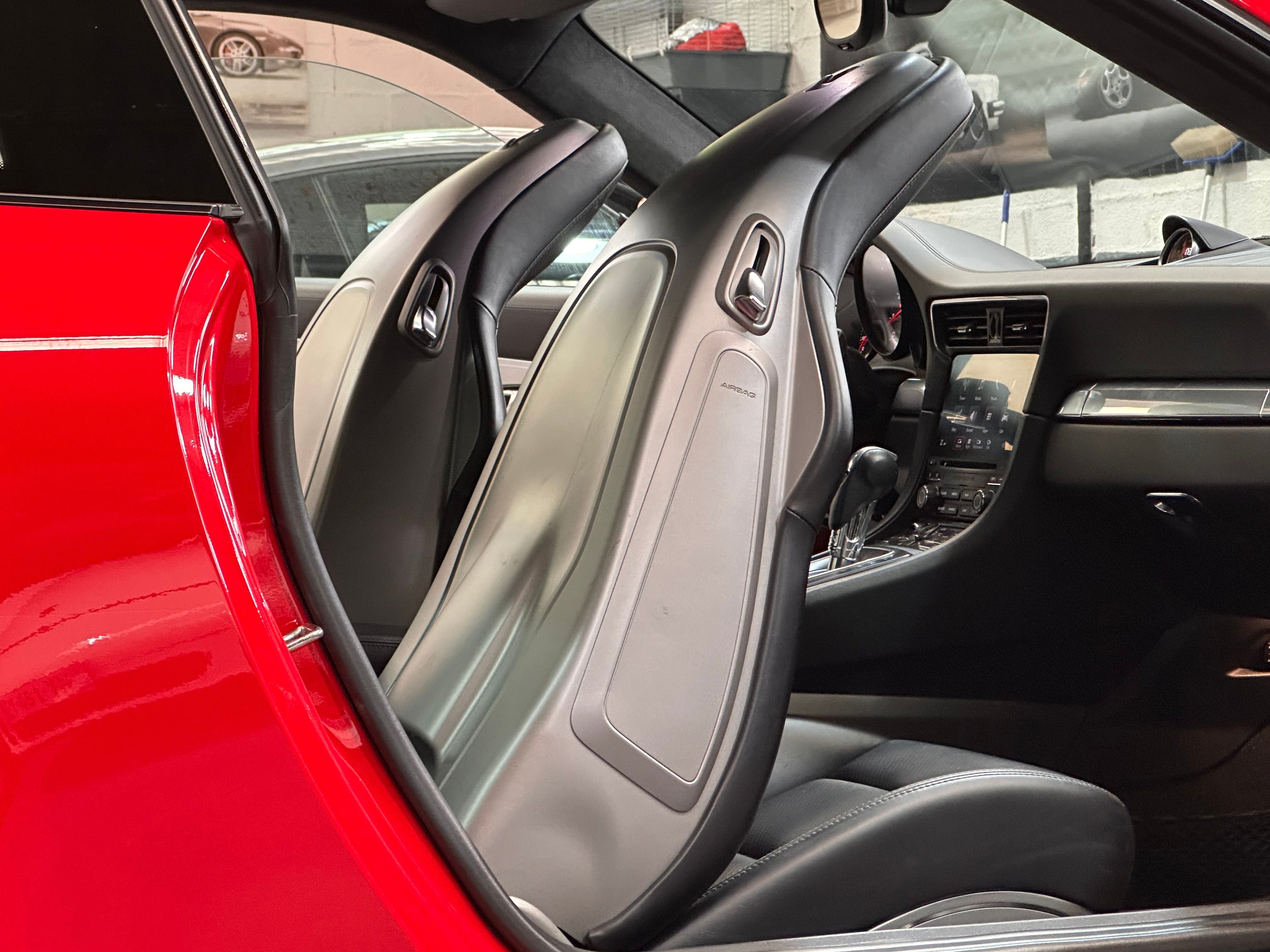 Porsche 991 Carrera 4S 2016 — sieges (27)