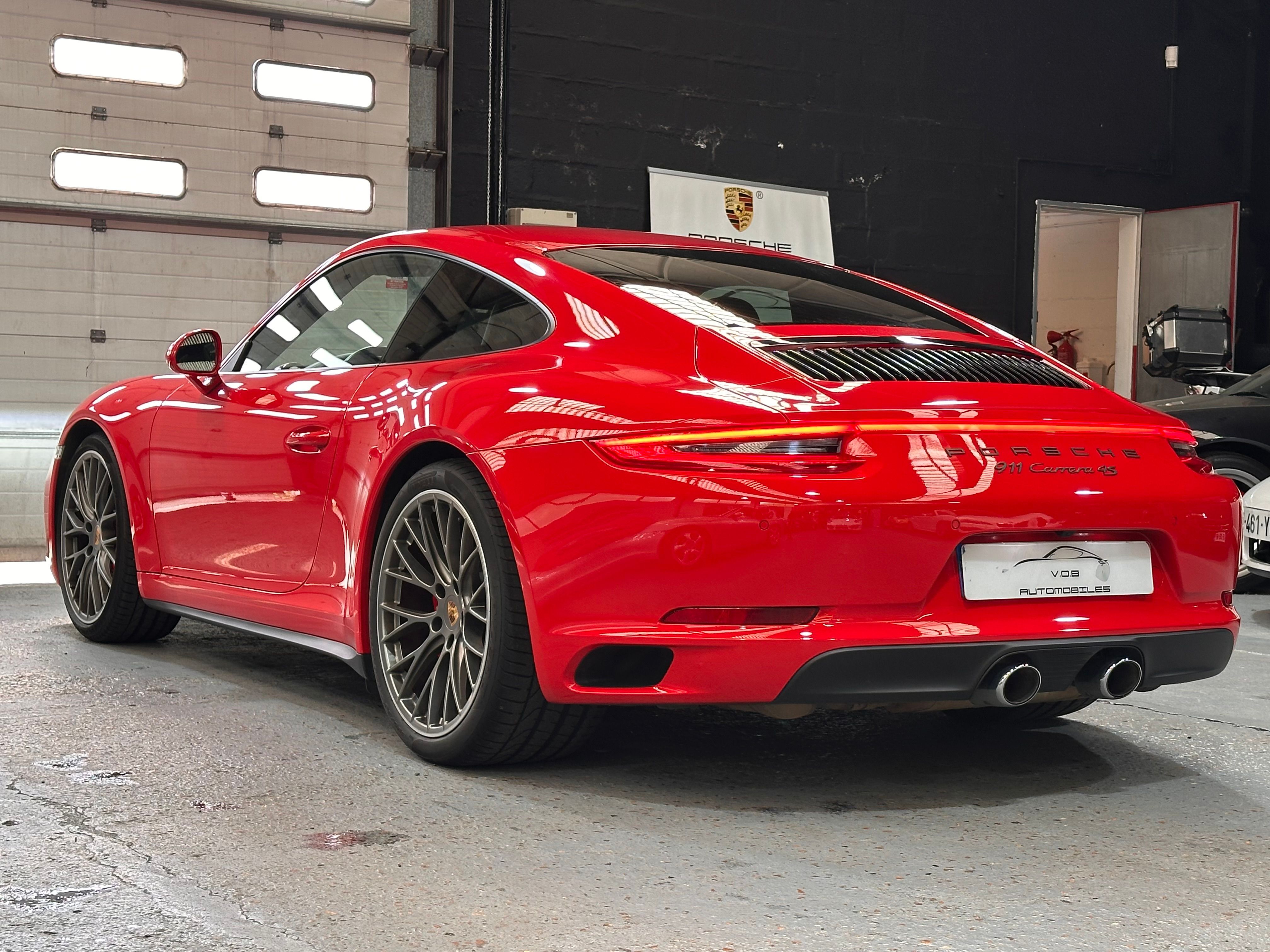 Porsche 991 Carrera 4S 2016 — vue arriere trois-quarts (9)