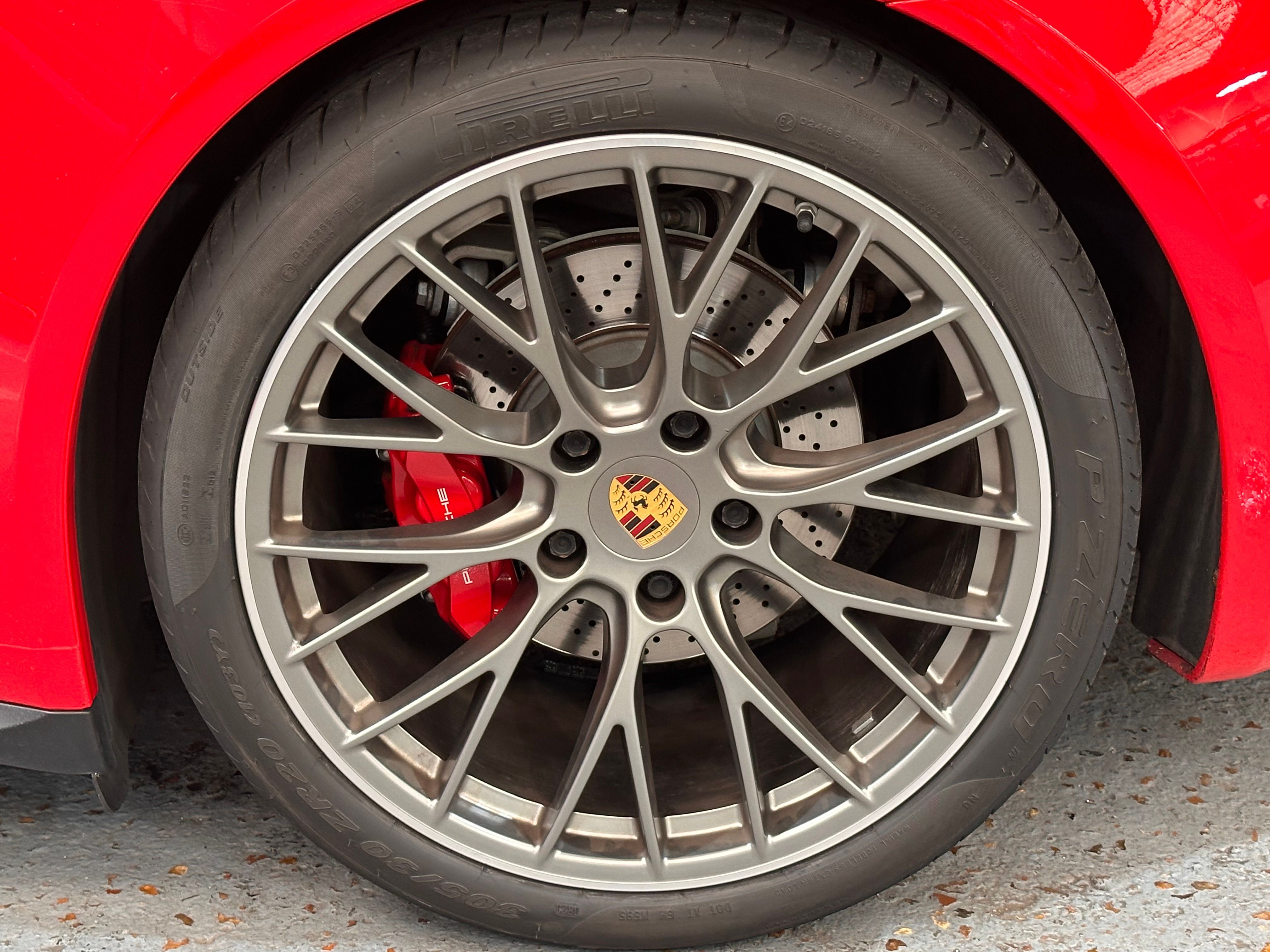 Porsche 991 Carrera 4S 2016 — jante et pneumatique (33)