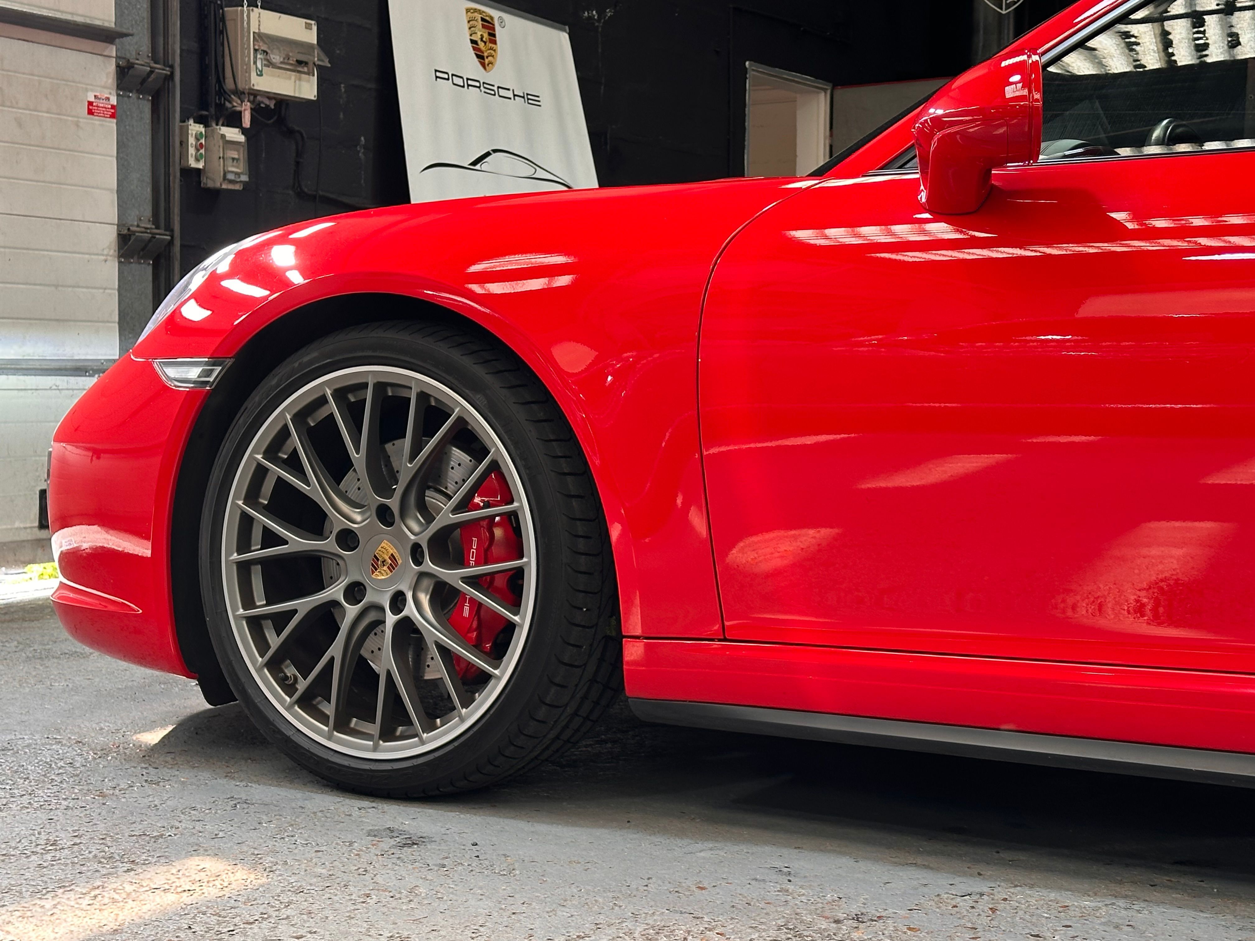 Porsche 991 Carrera 4S 2016 — jante et pneumatique (34)